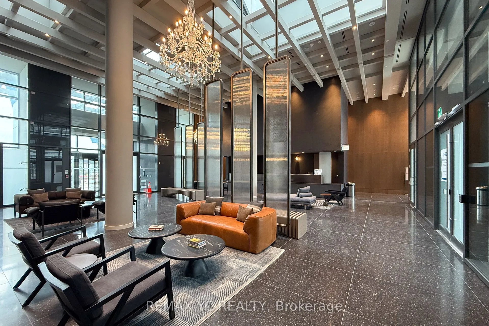 28 Interchange Way, #3915