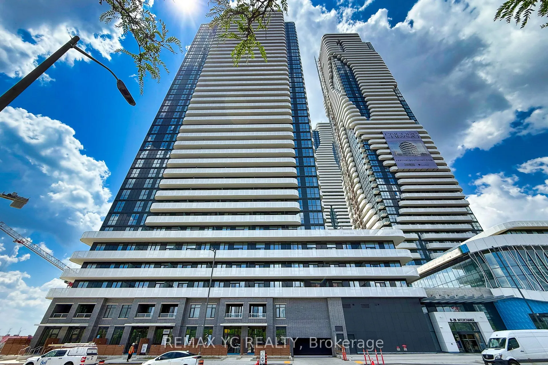 28 Interchange Way, #3915