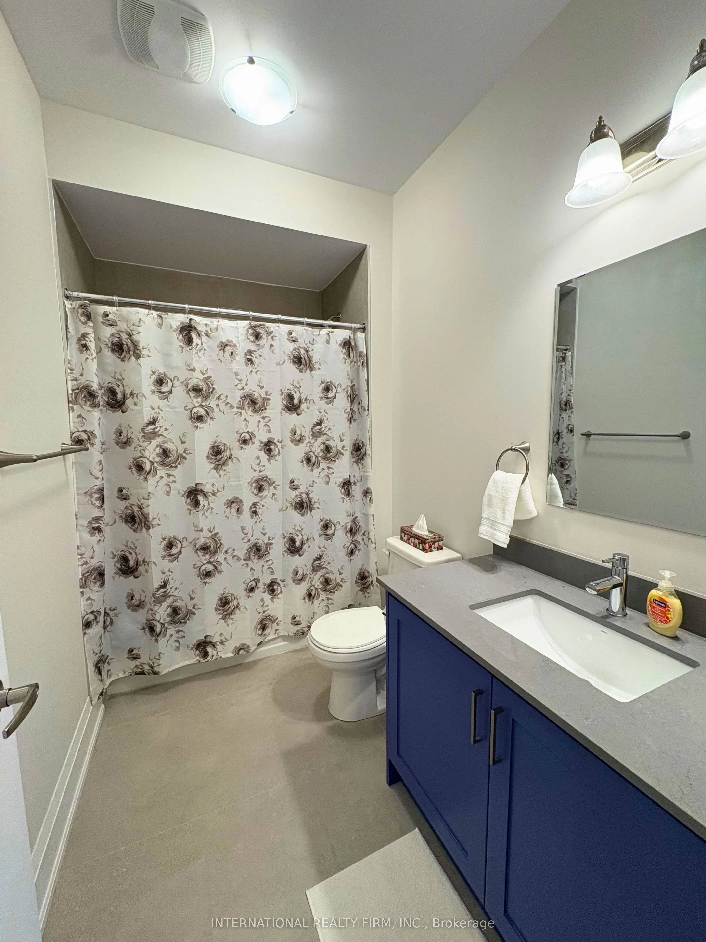 670 Park Road, #1
