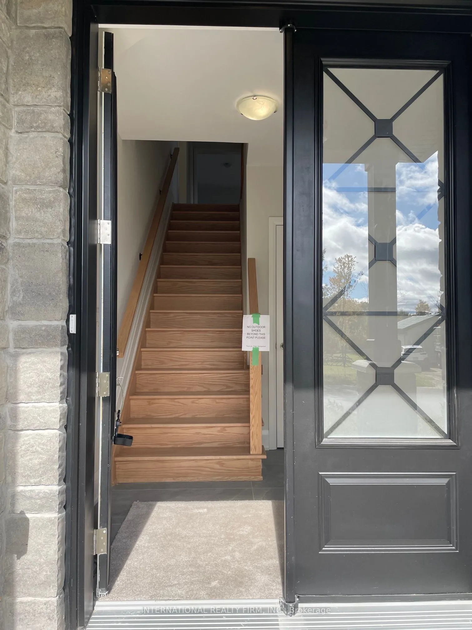 670 Park Road, #1