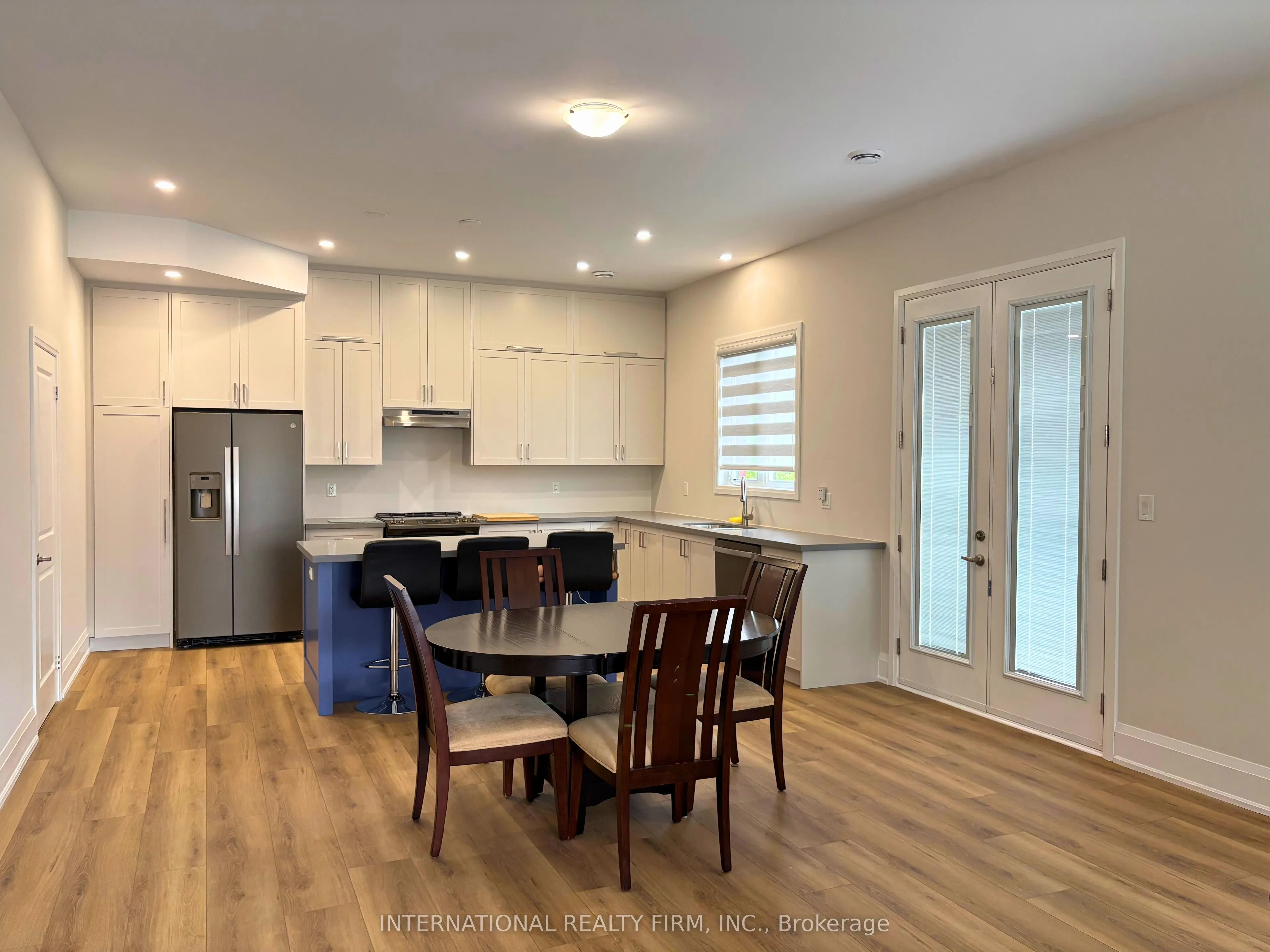 670 Park Road, #1