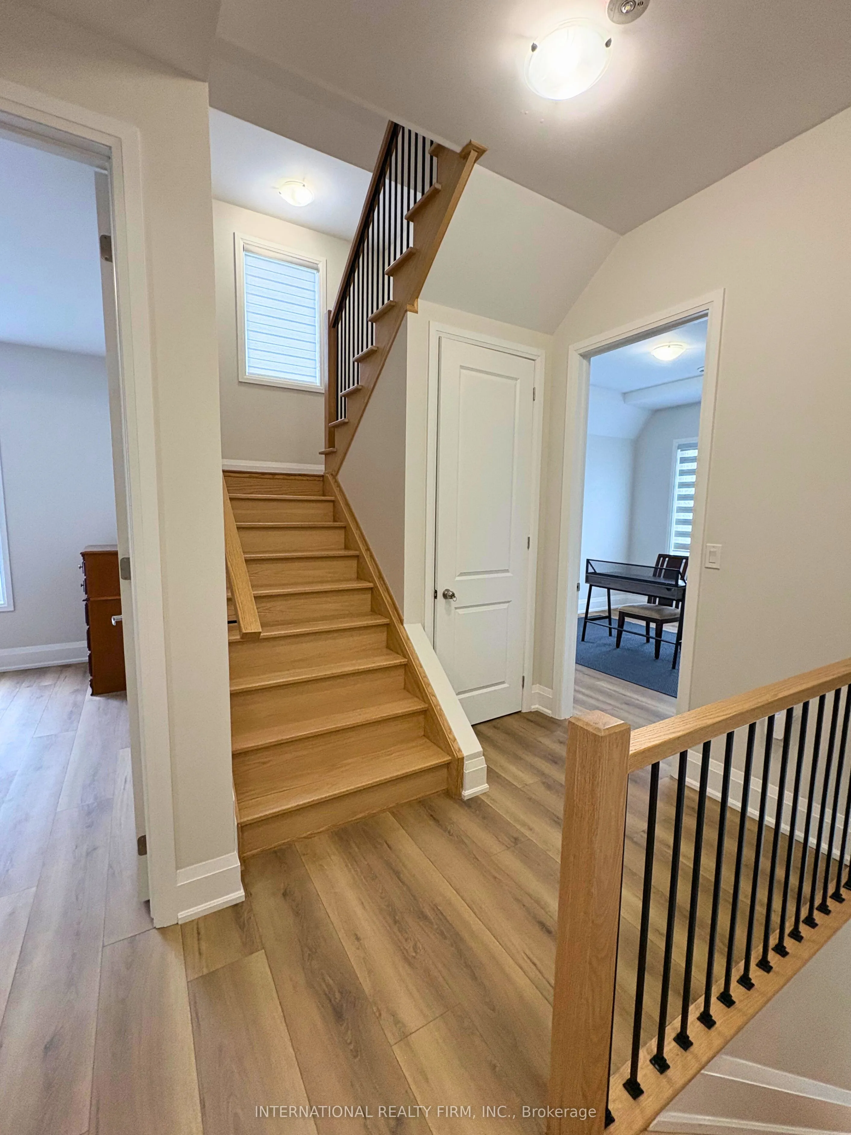 670 Park Road, #1