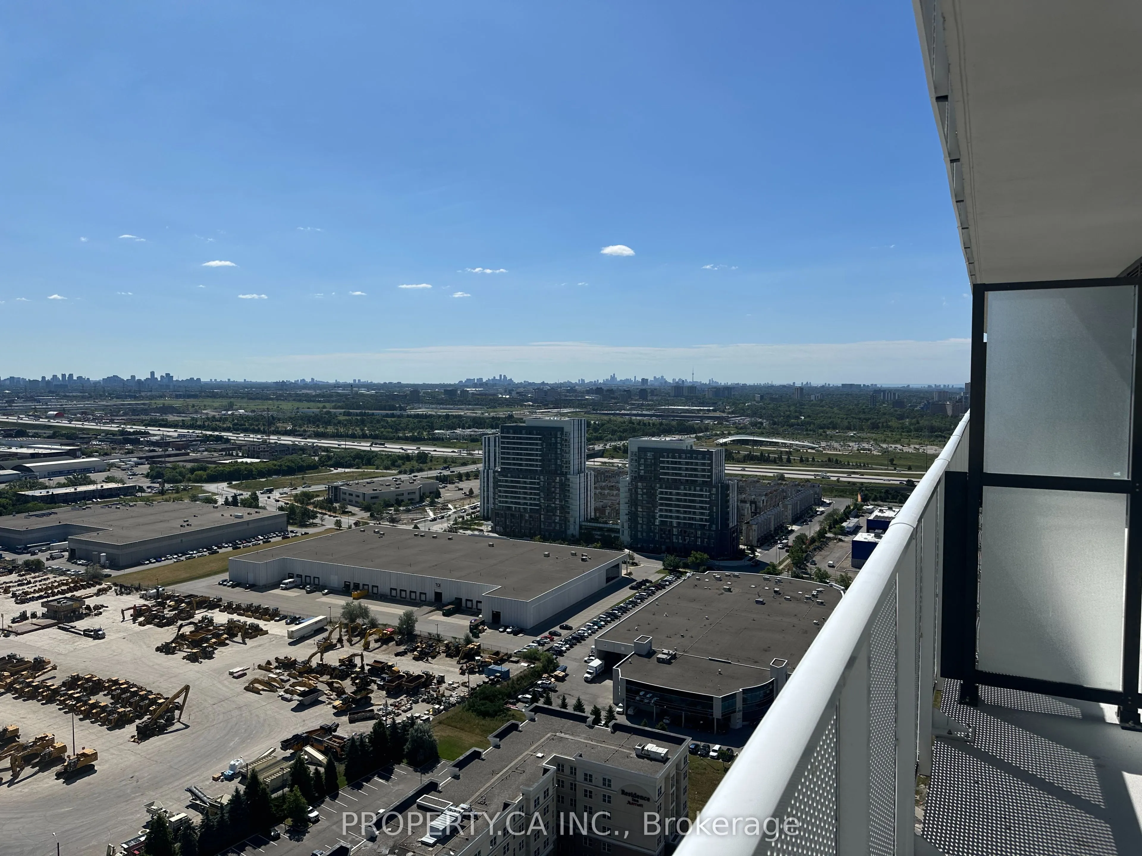 28 Interchange Way, #3306