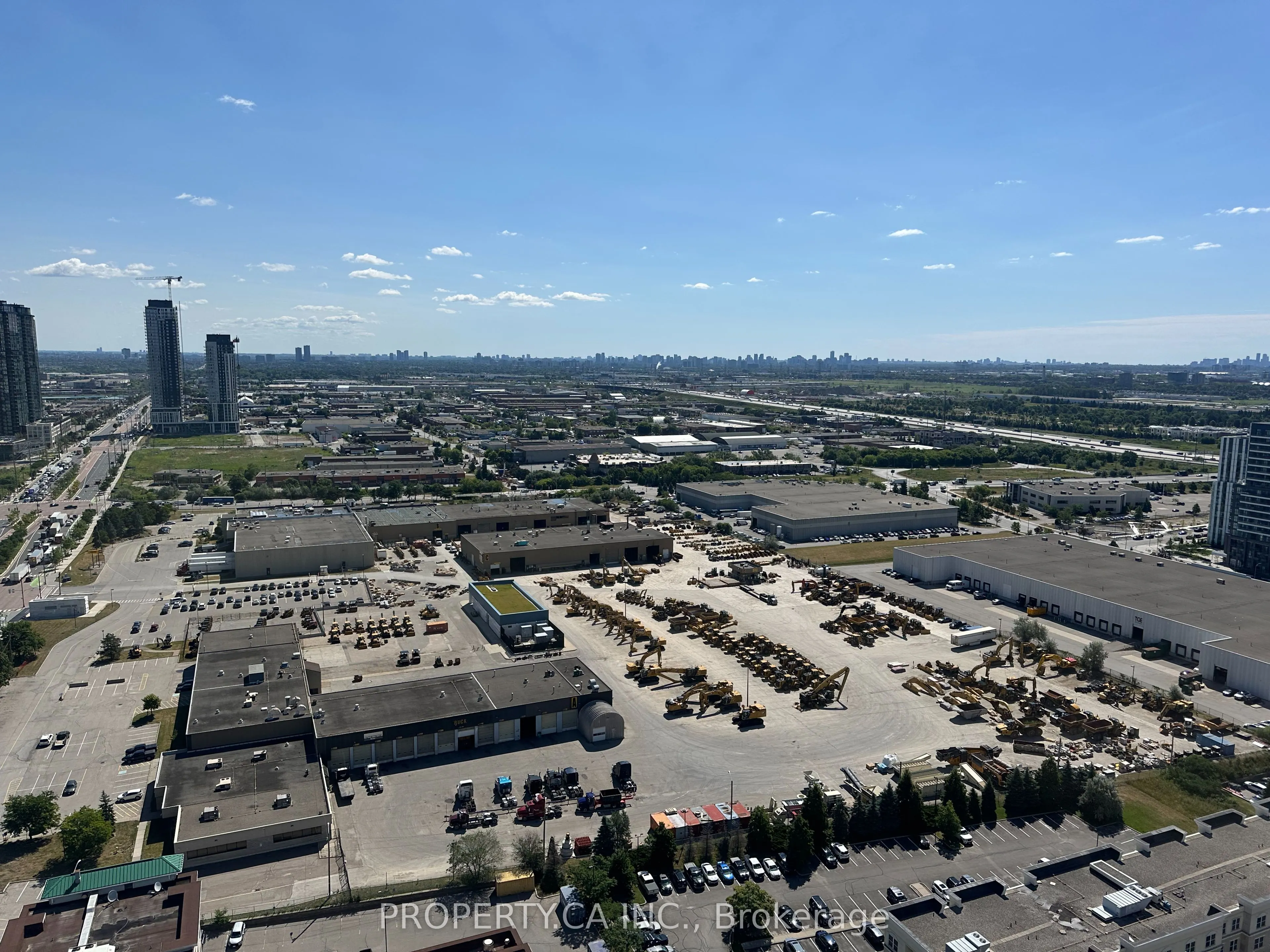 28 Interchange Way, #3306