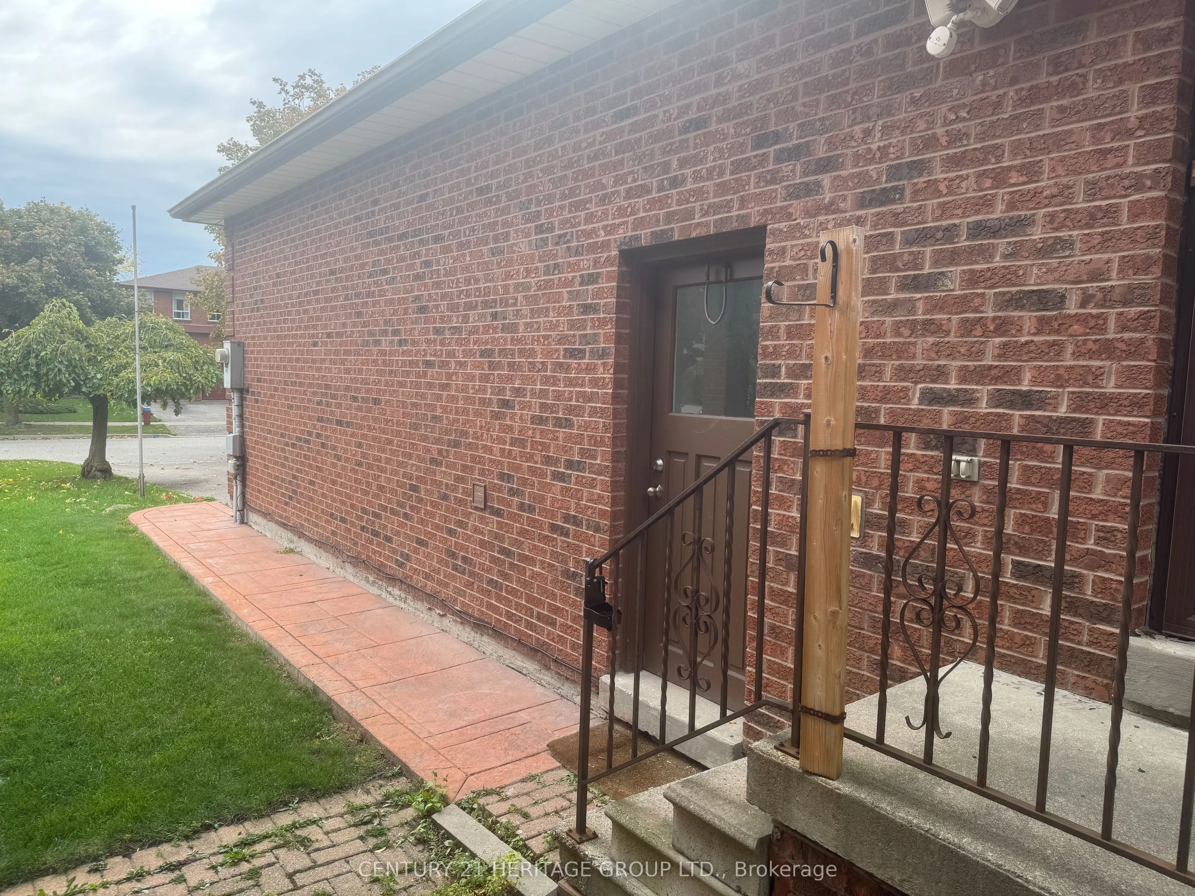 138 Marsi Drive, #Bsmnt