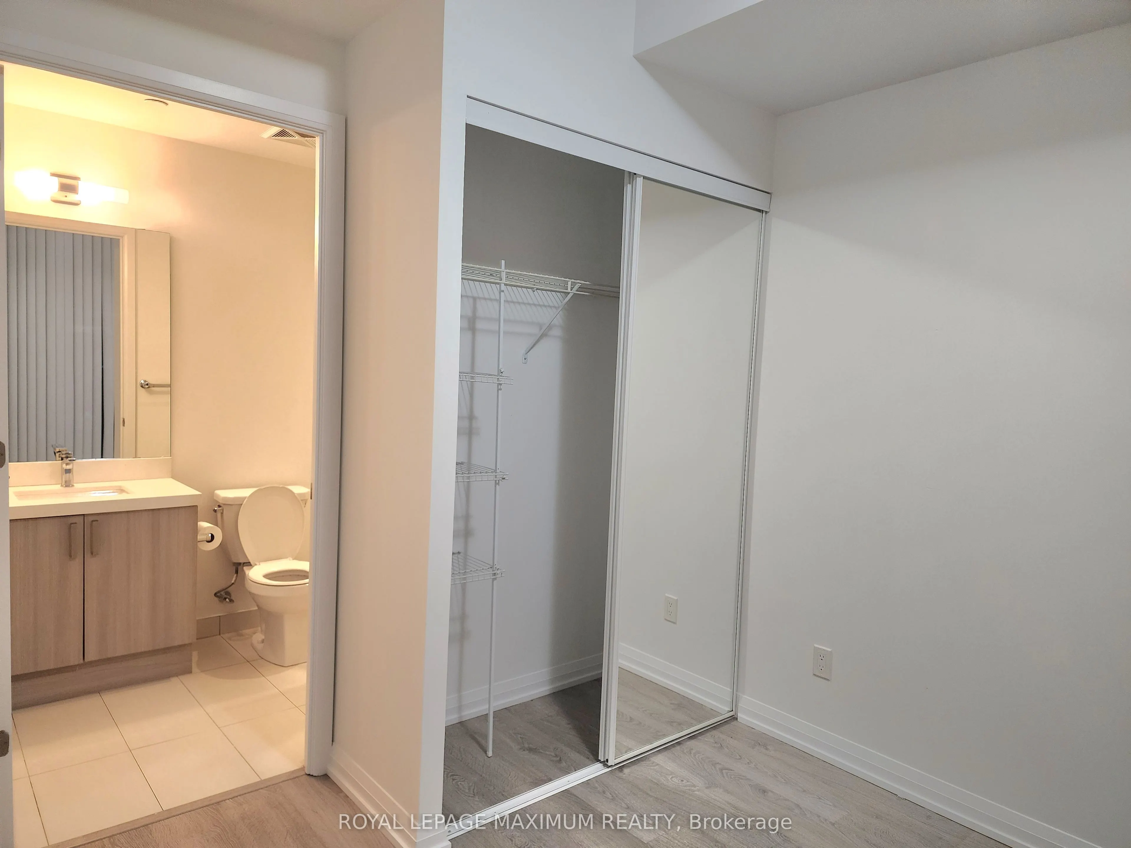 7895 Jane Street, #608