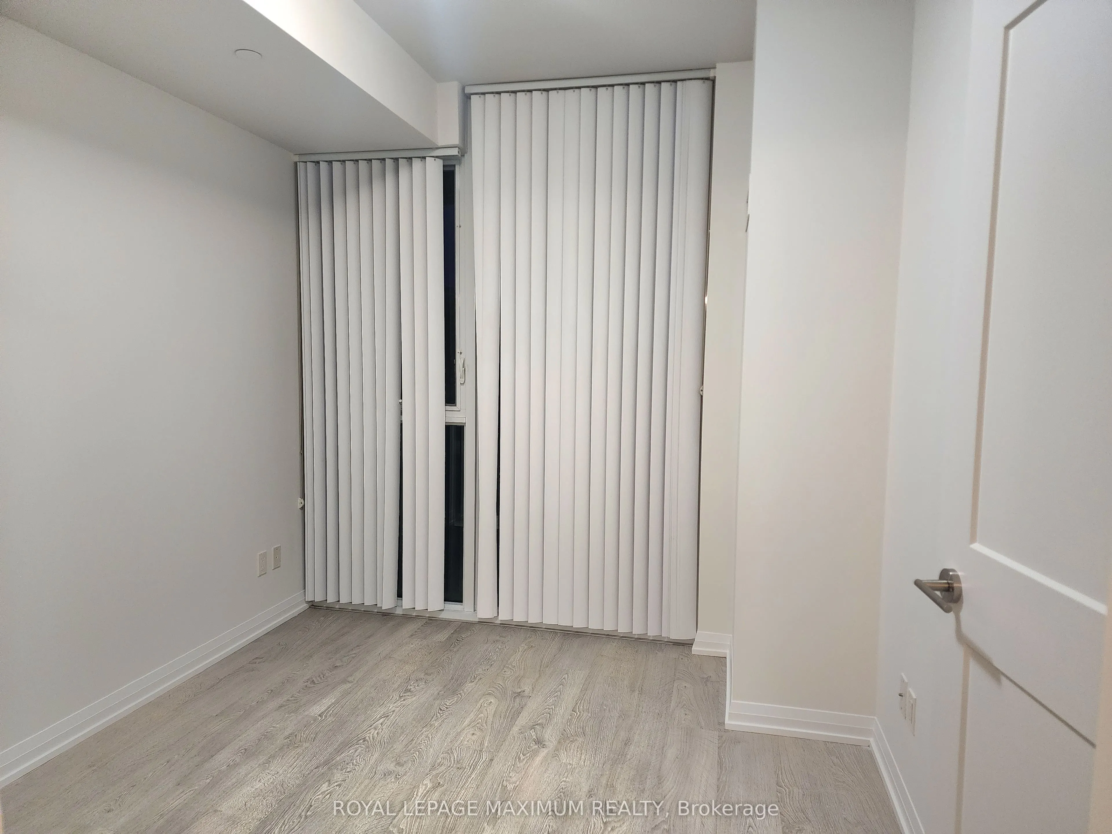 7895 Jane Street, #608