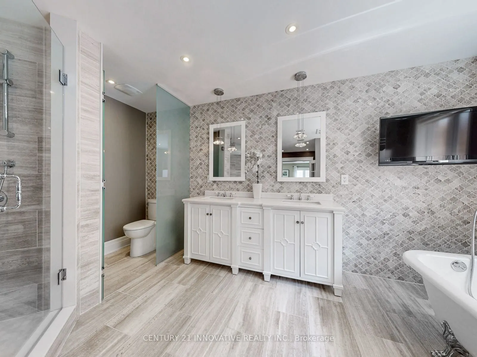 7 Stonechurch Crescent