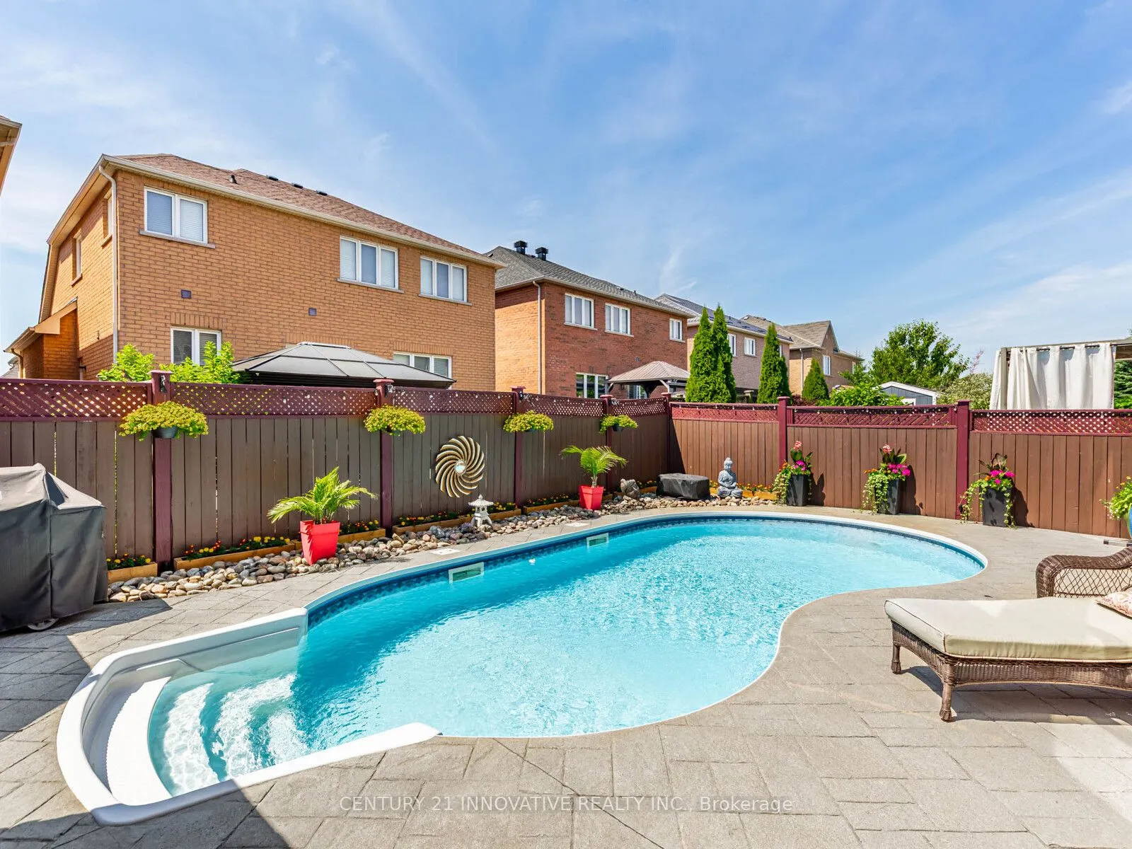 7 Stonechurch Crescent