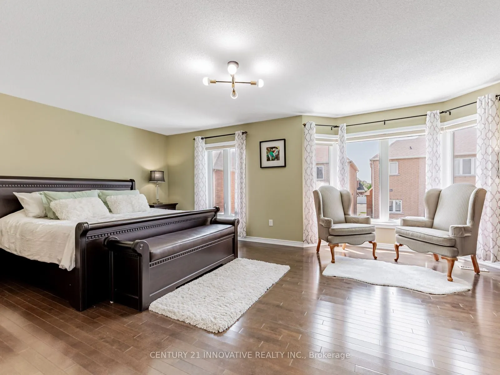 7 Stonechurch Crescent
