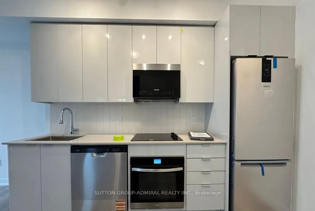 10 Abeja Street, #2419