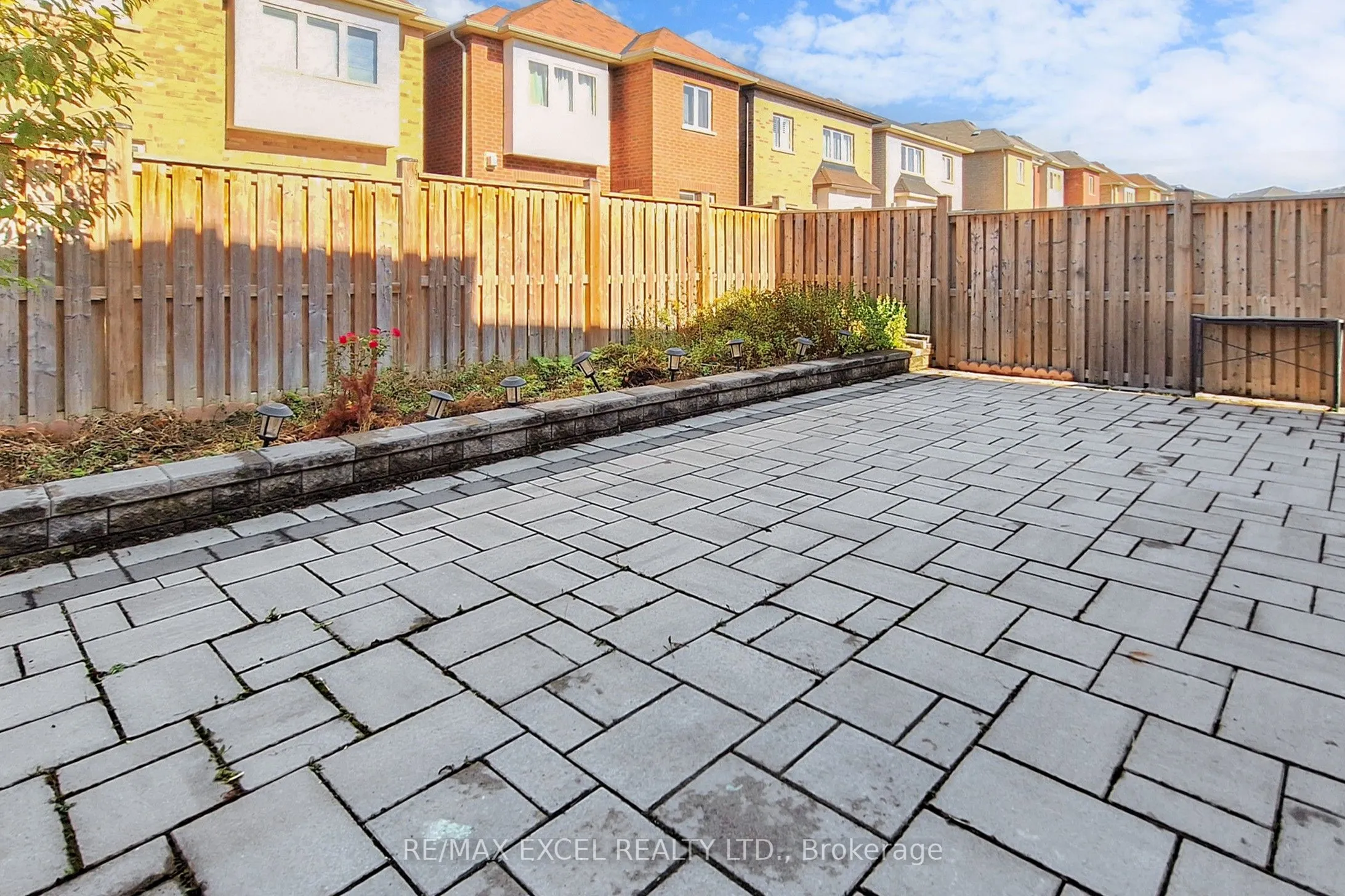 6 Kavanagh Avenue