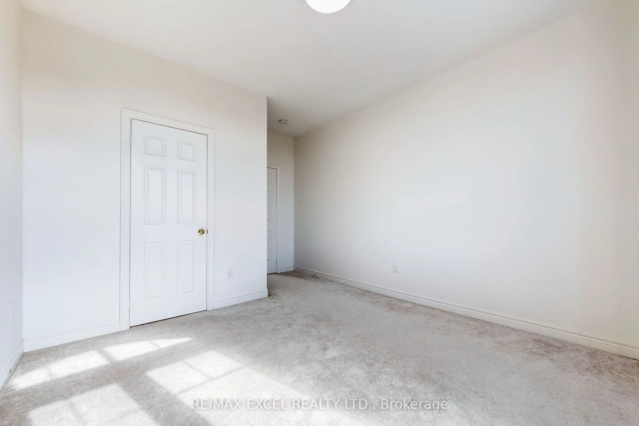 6 Kavanagh Avenue