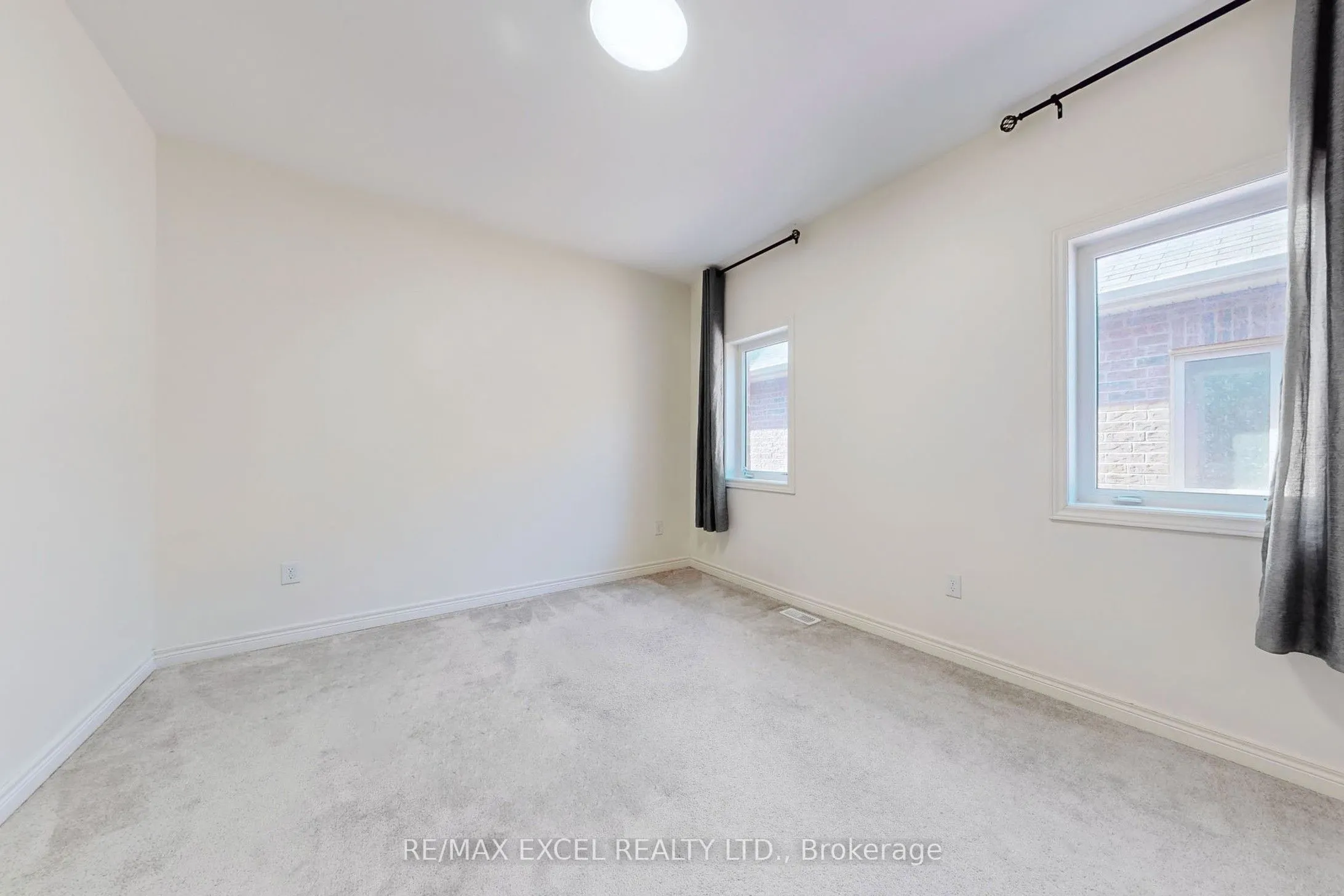 6 Kavanagh Avenue