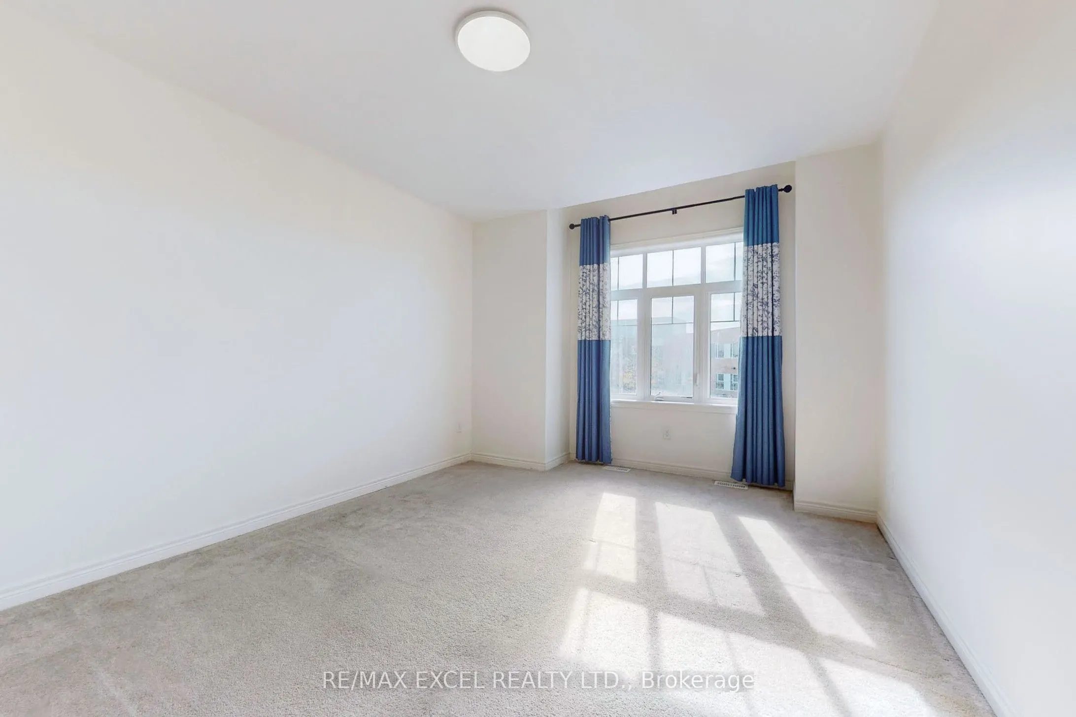 6 Kavanagh Avenue