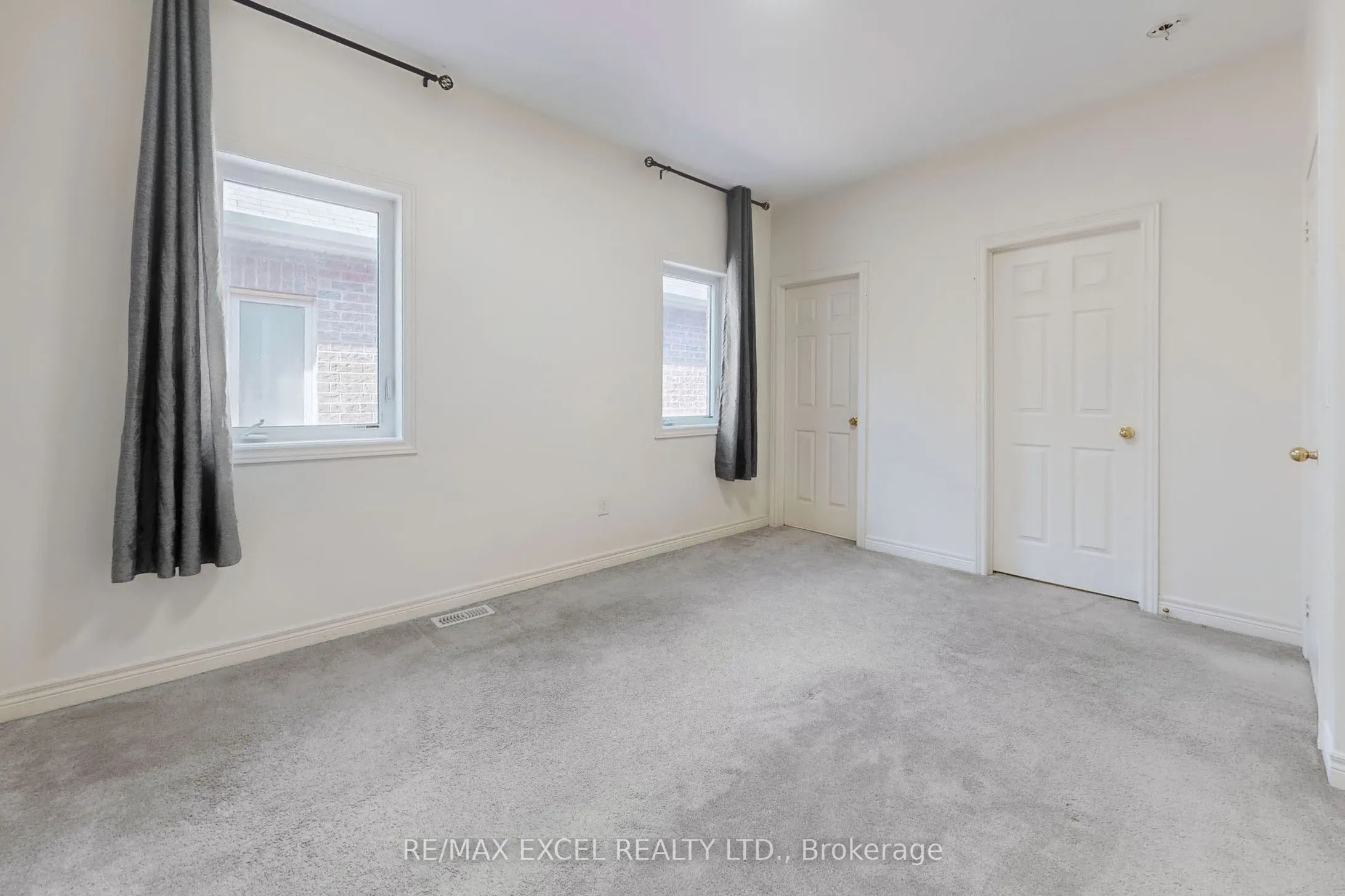 6 Kavanagh Avenue