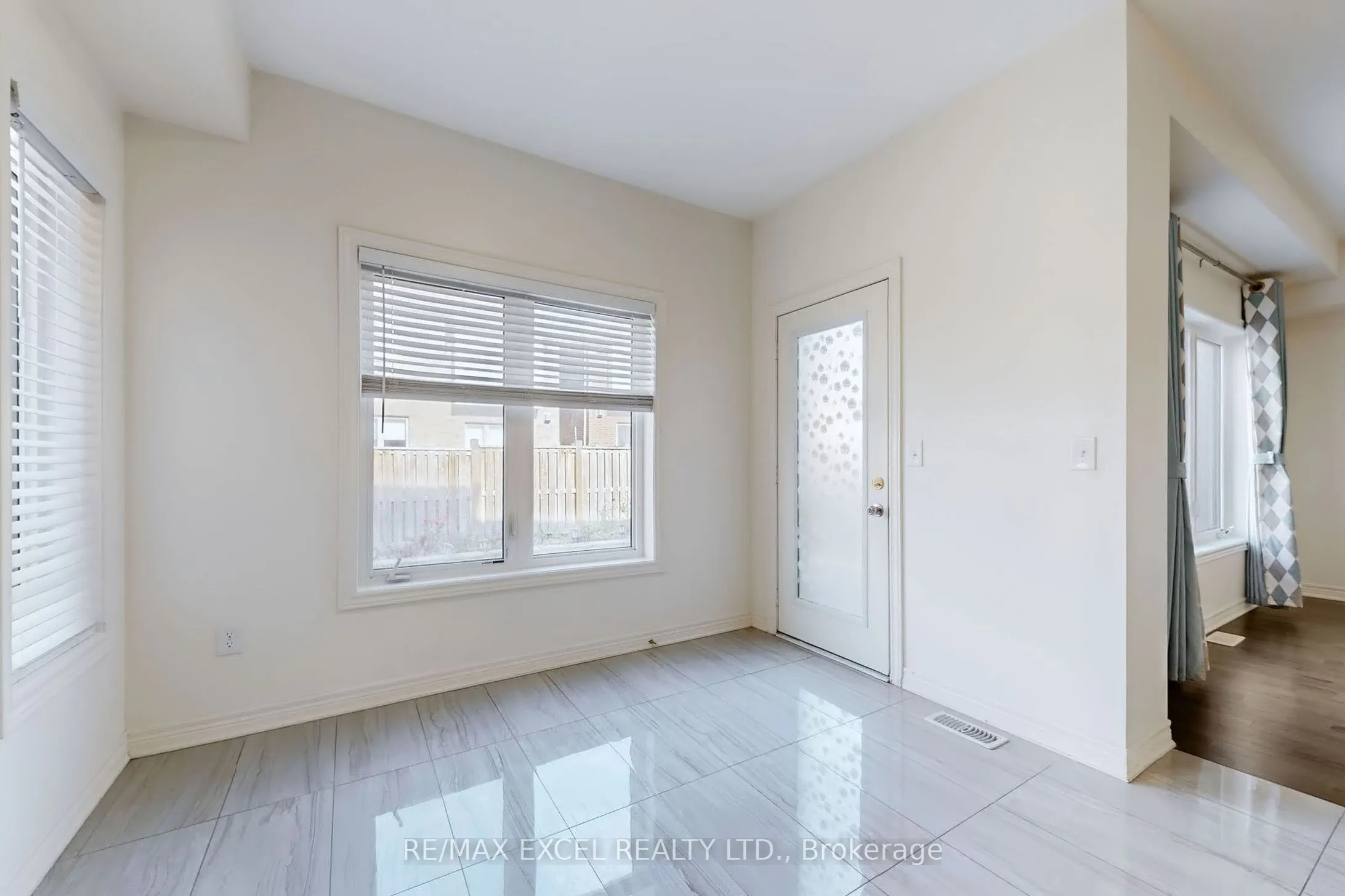 6 Kavanagh Avenue