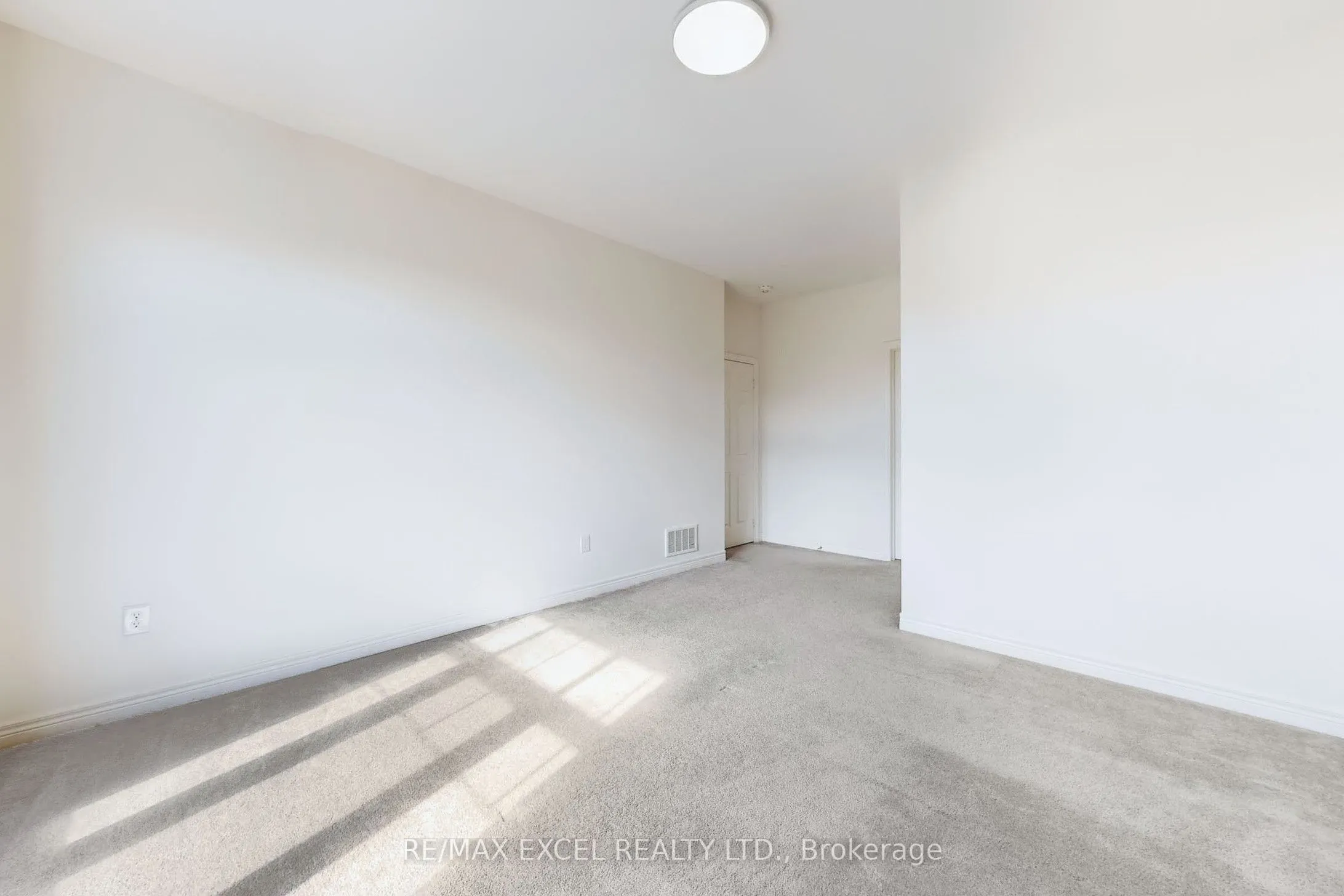 6 Kavanagh Avenue