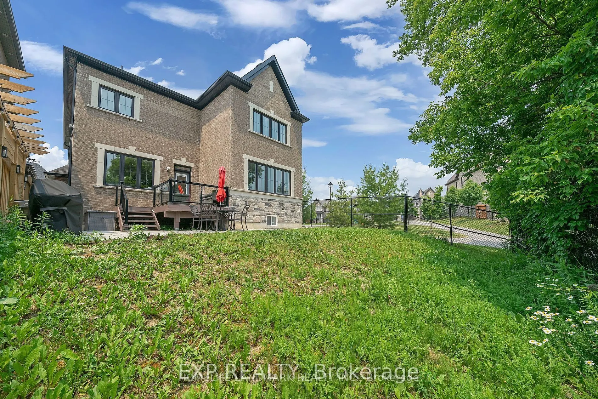25 Ladder Crescent