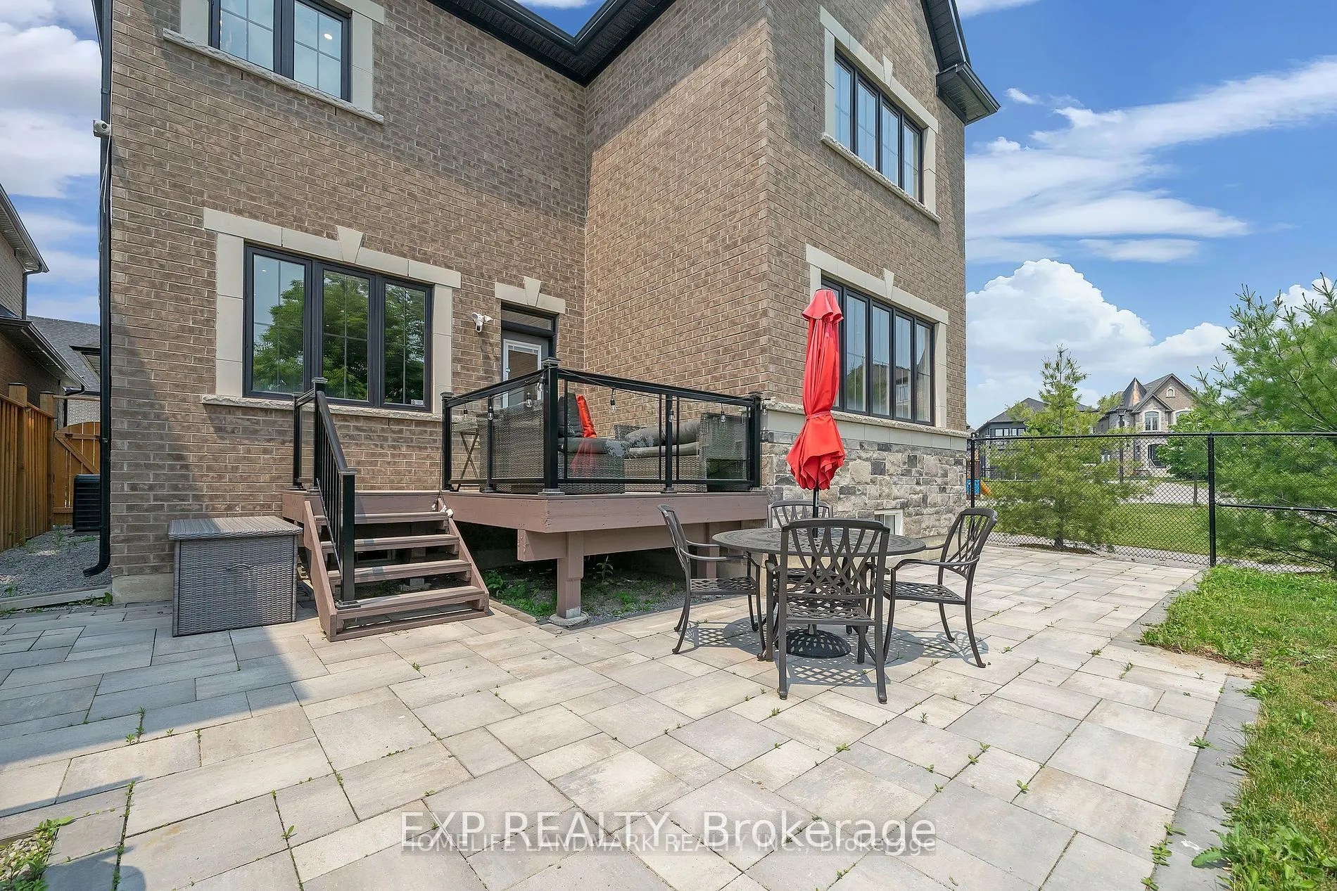 25 Ladder Crescent