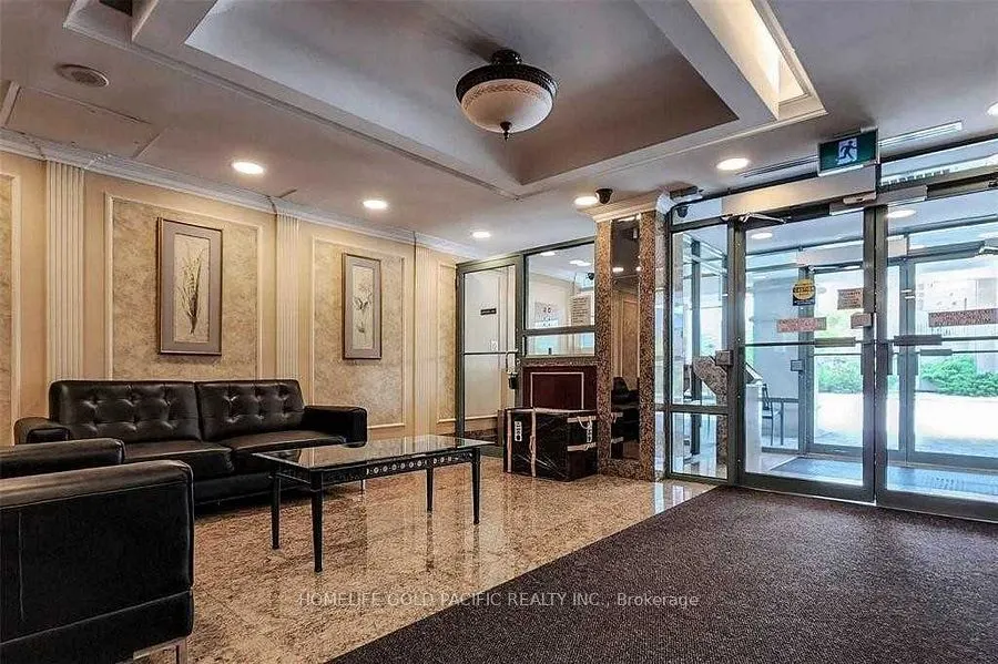 135 Pond Drive, #1210