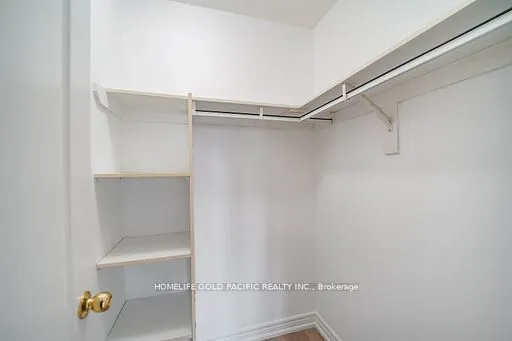 135 Pond Drive, #1210