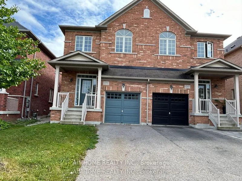 1255 Blencowe Crescent