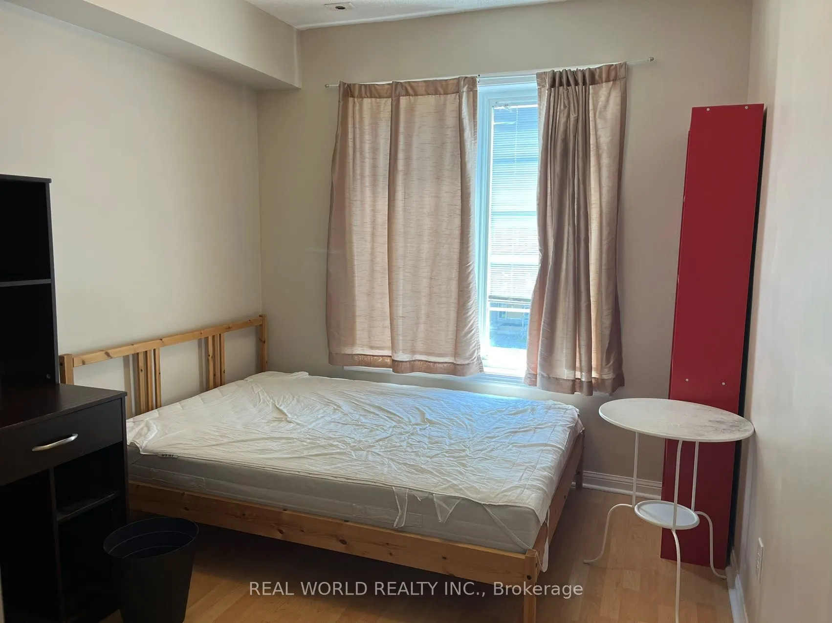 8 Cox Boulevard, #13