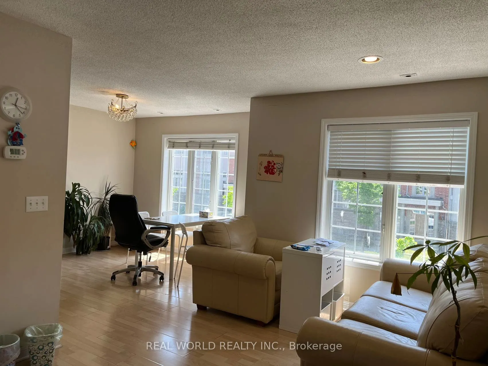 8 Cox Boulevard, #13