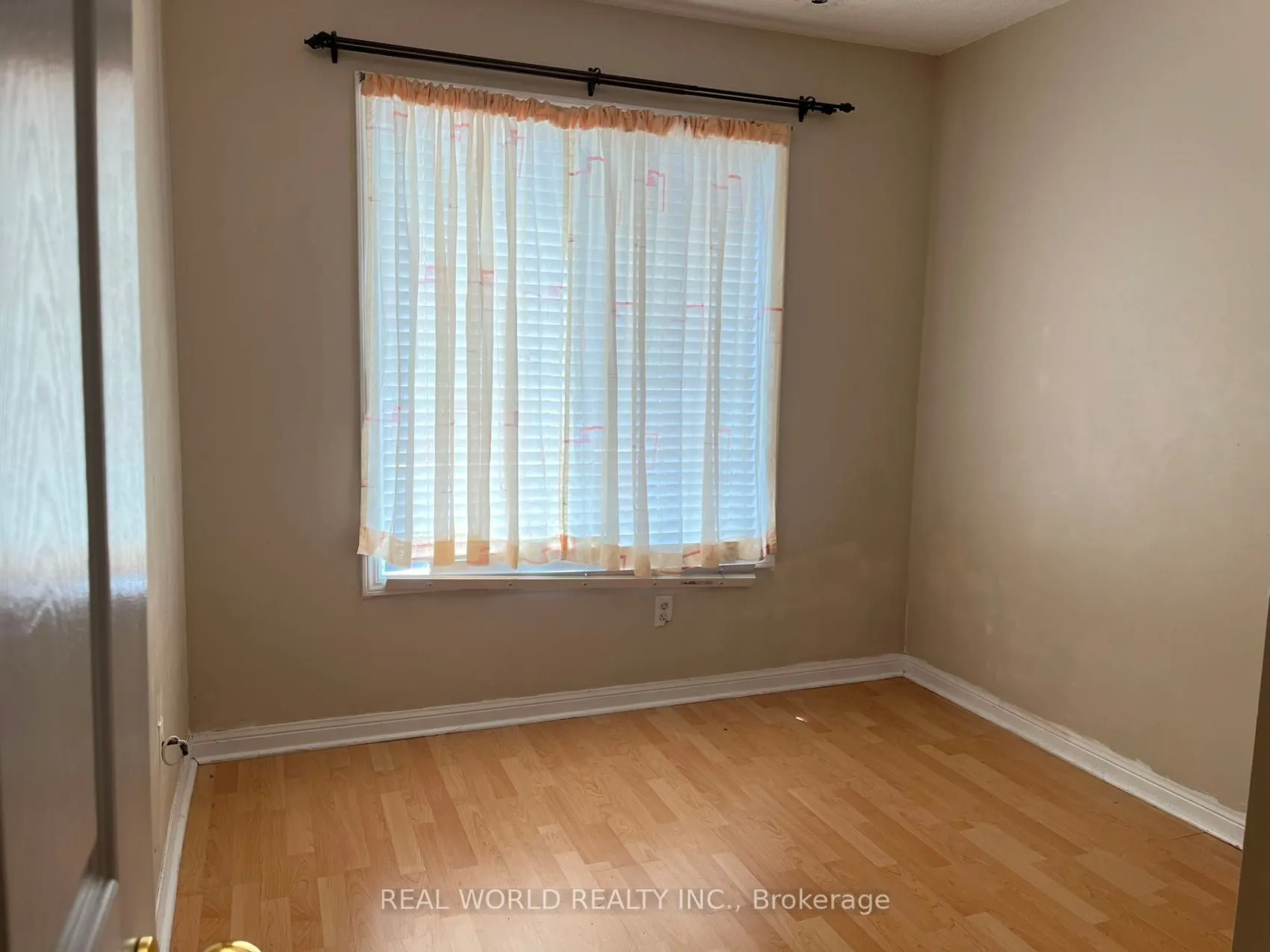 8 Cox Boulevard, #13