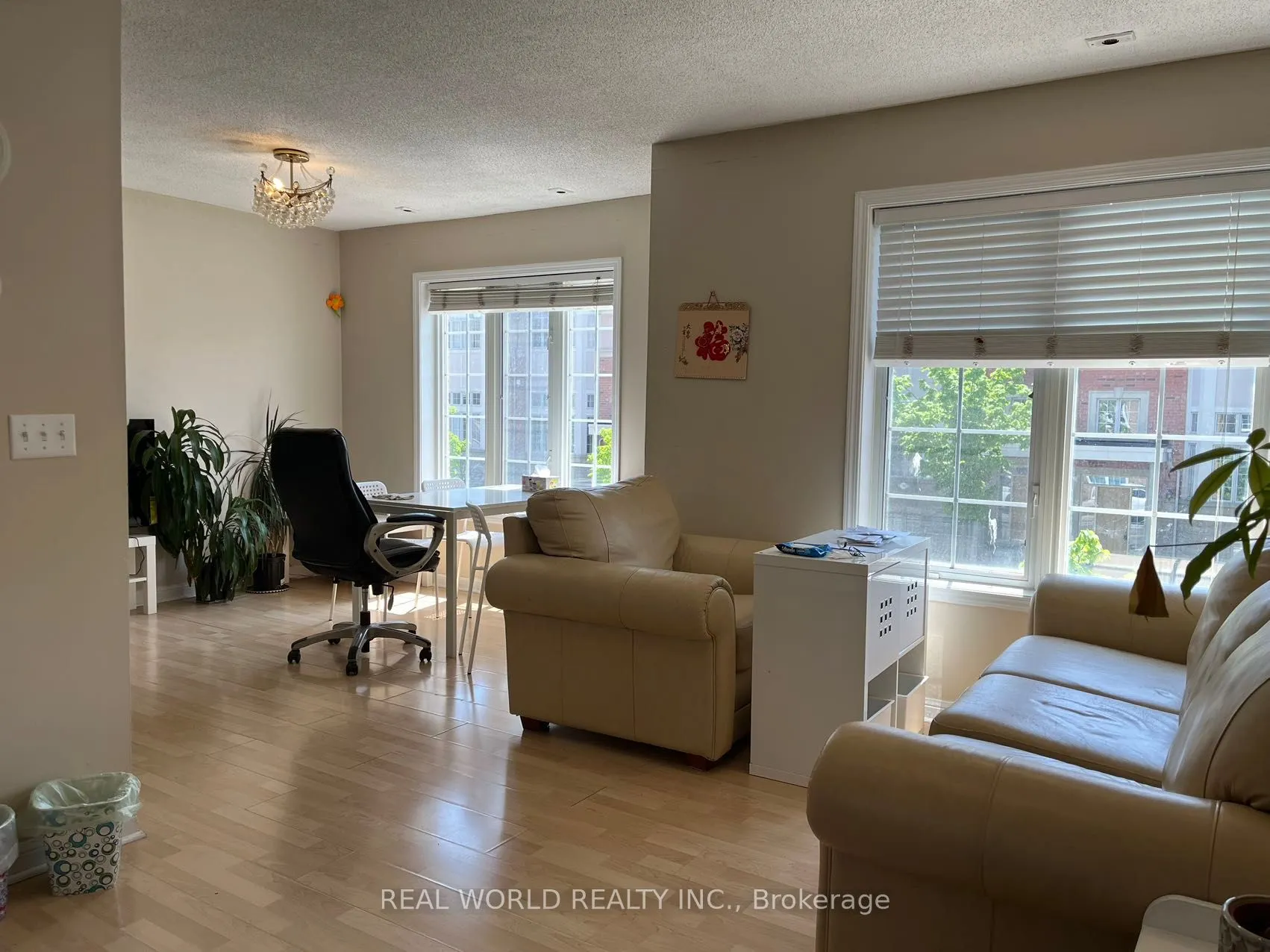 8 Cox Boulevard, #13