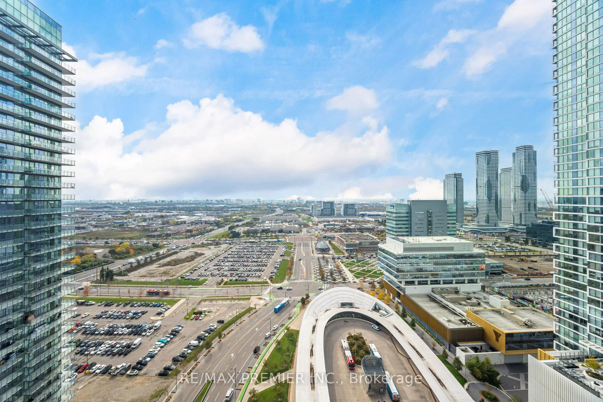 950 Portage Parkway, #2808