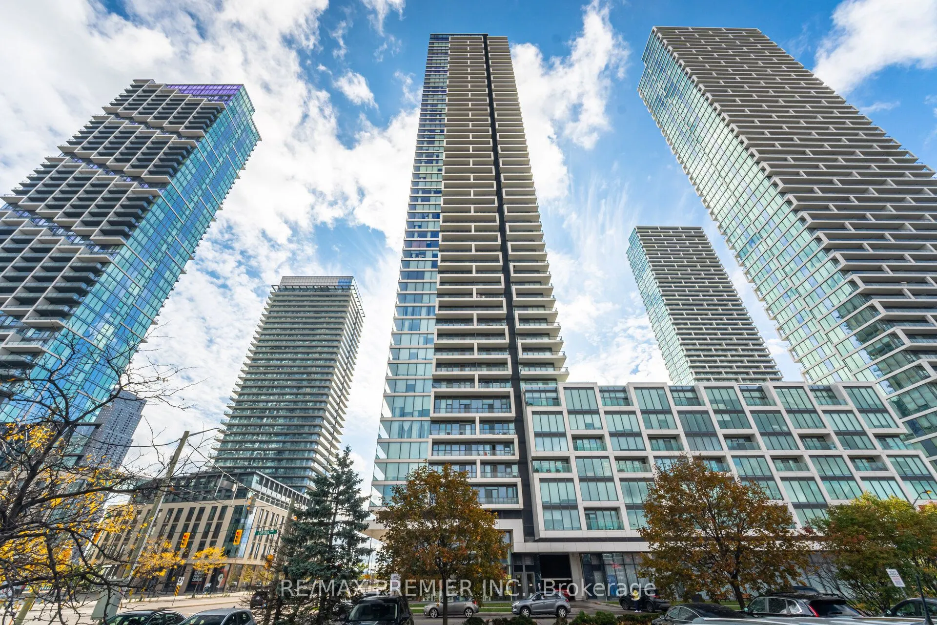 950 Portage Parkway, #2808