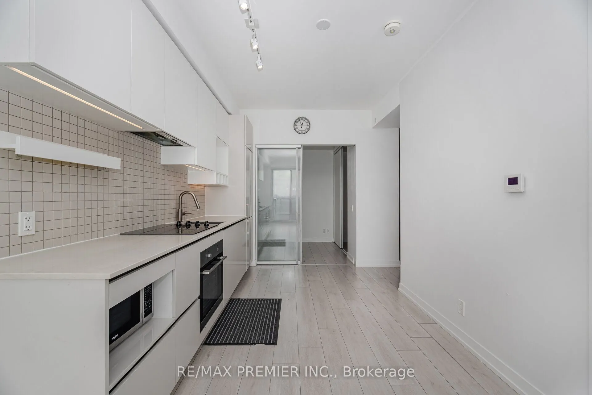 950 Portage Parkway, #2808