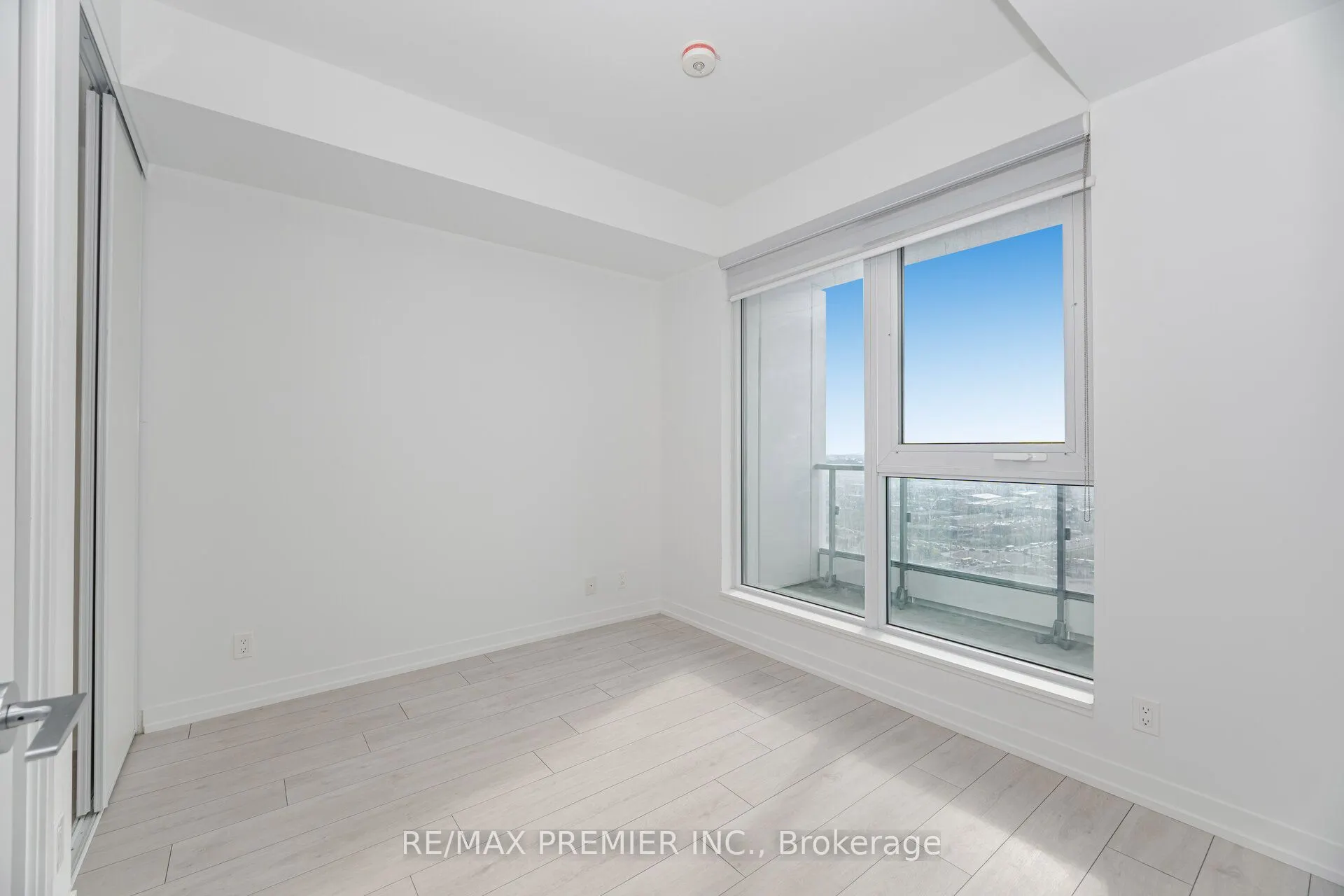 950 Portage Parkway, #2808