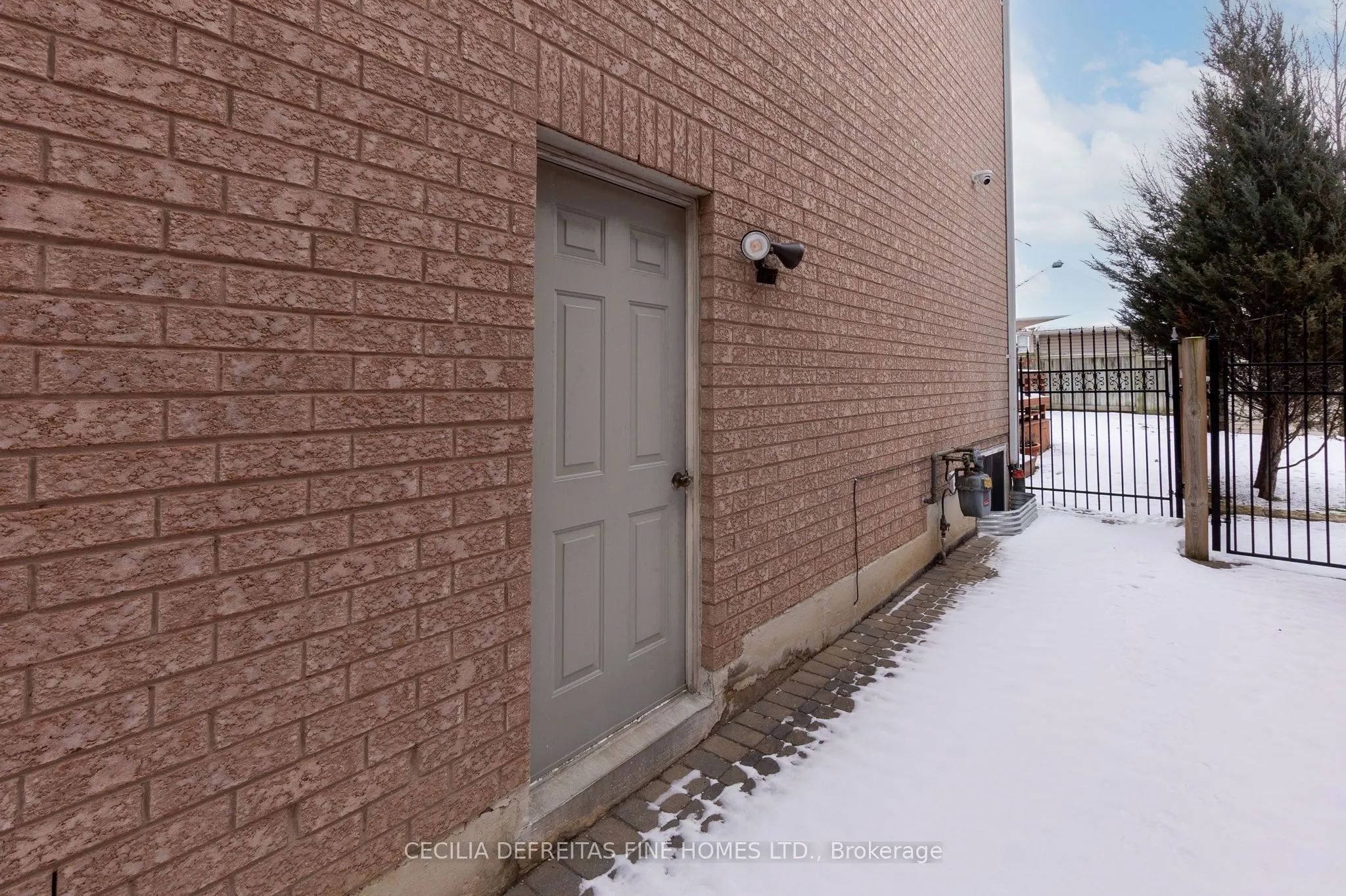 99 Francesca Court, #Bsmt