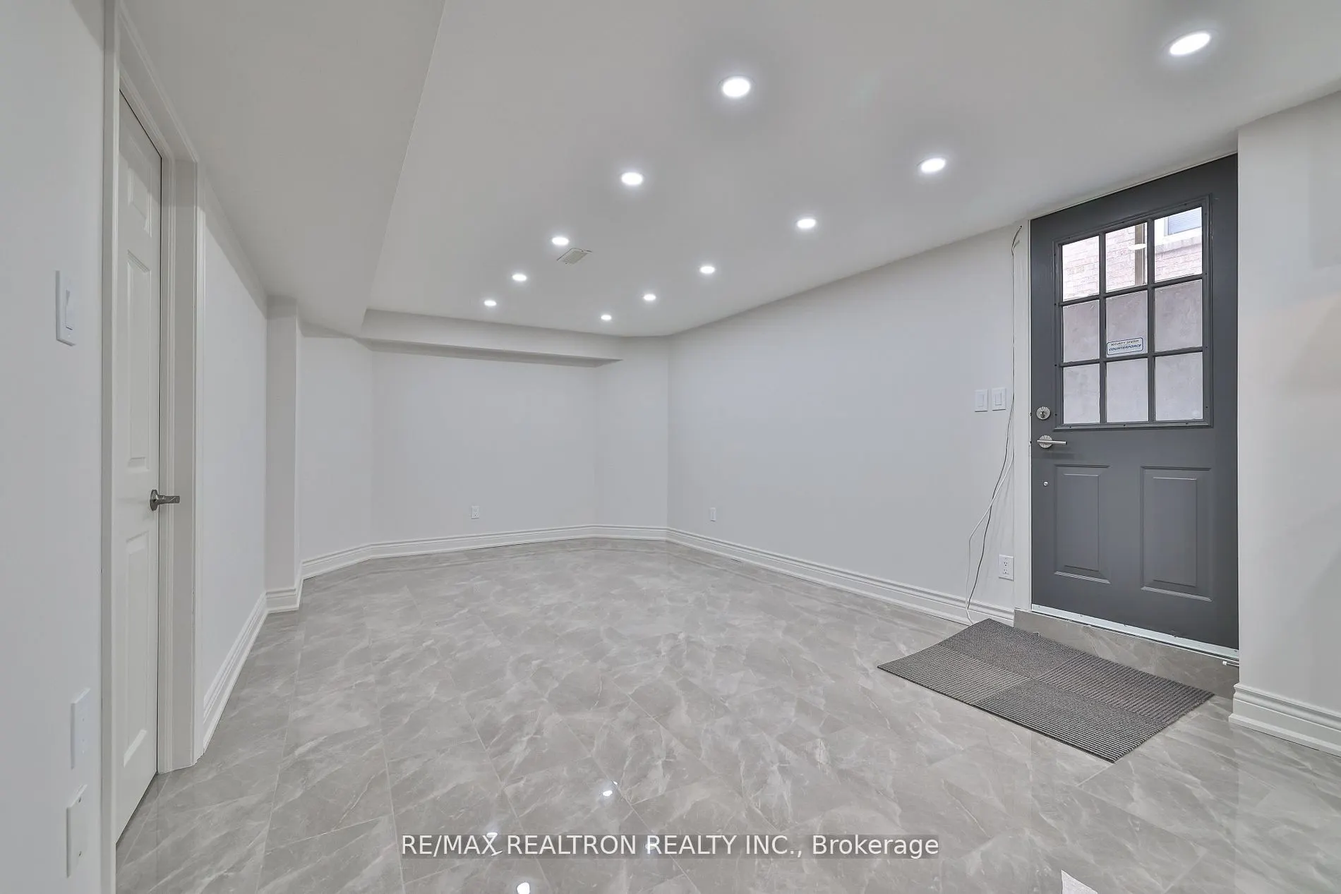 212 Barhill Road