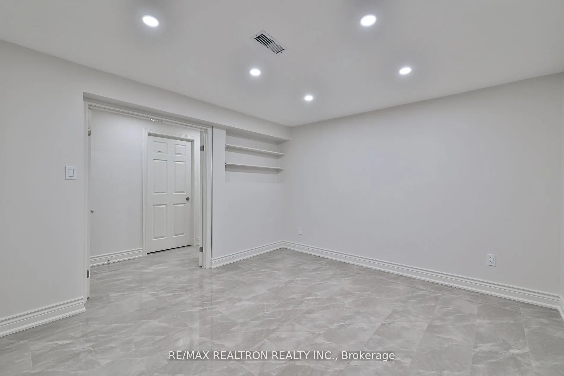 212 Barhill Road