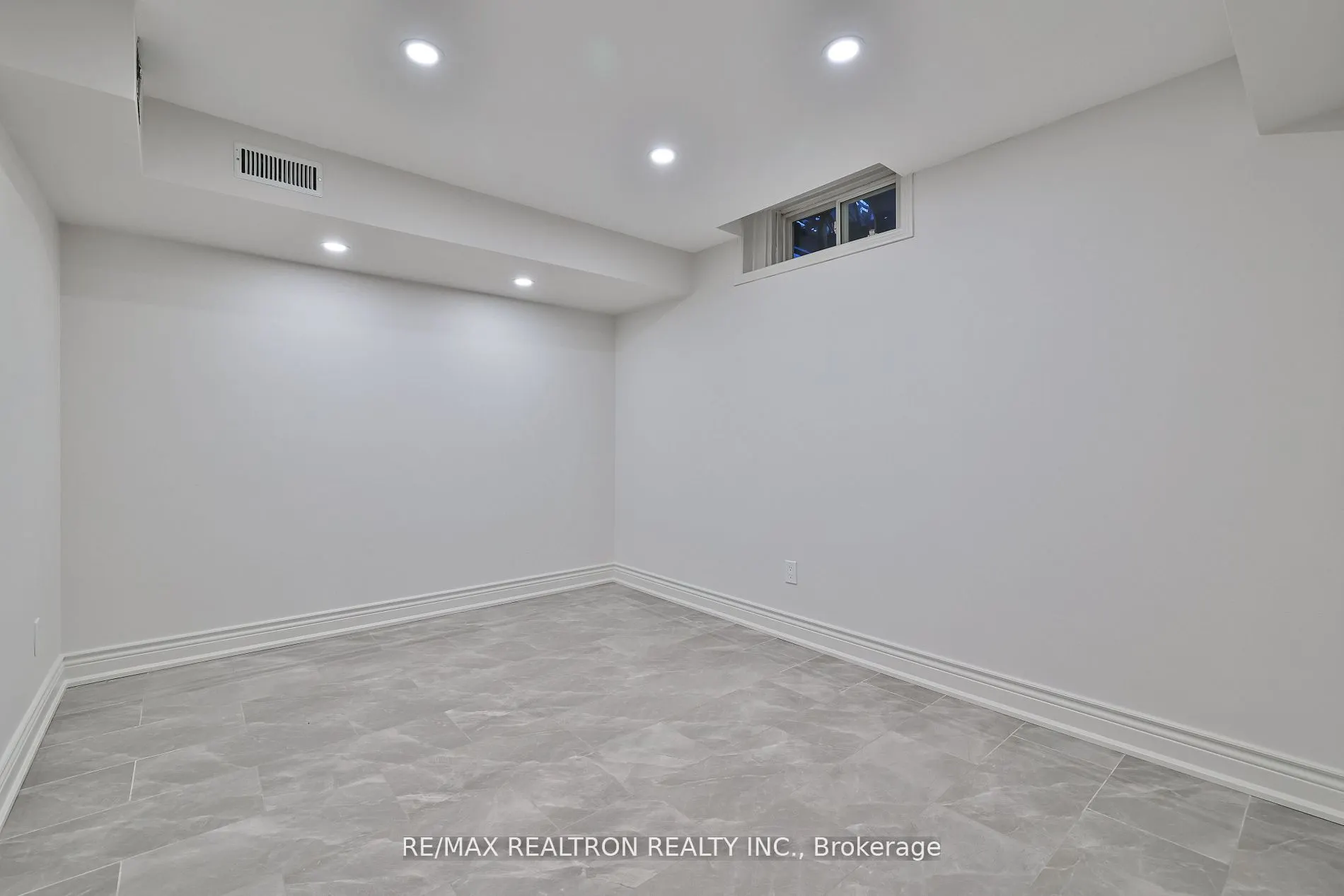 212 Barhill Road