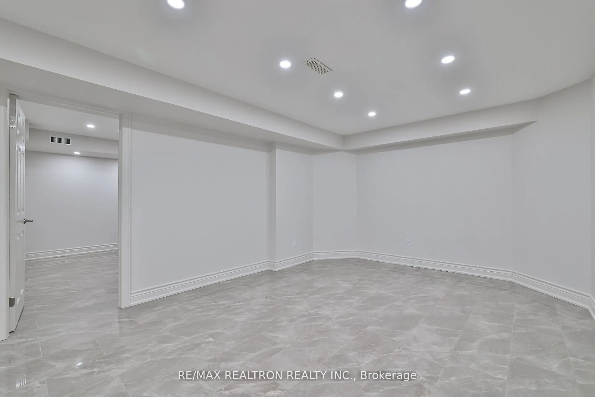 212 Barhill Road