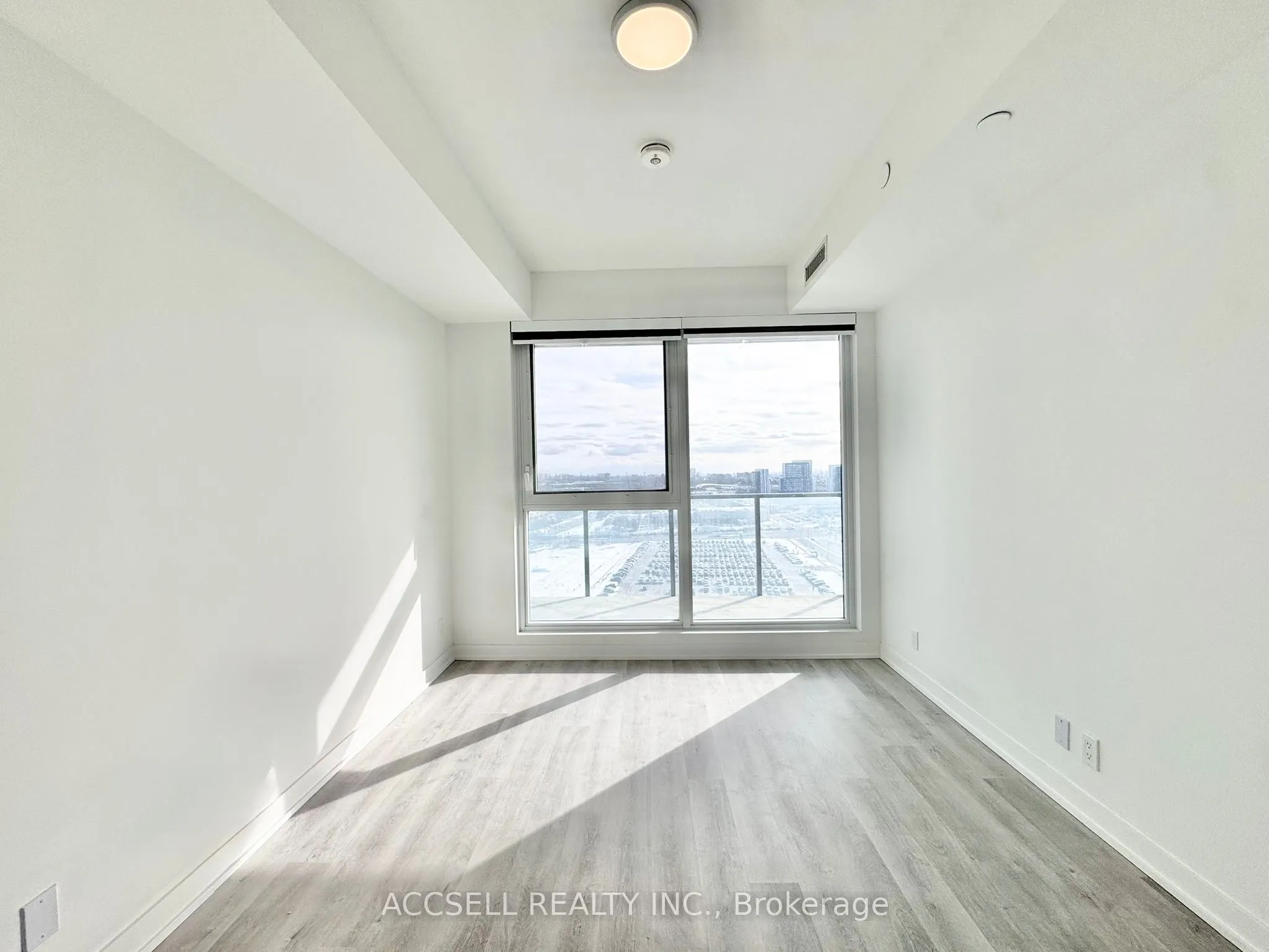 185 Millway Avenue, #W702