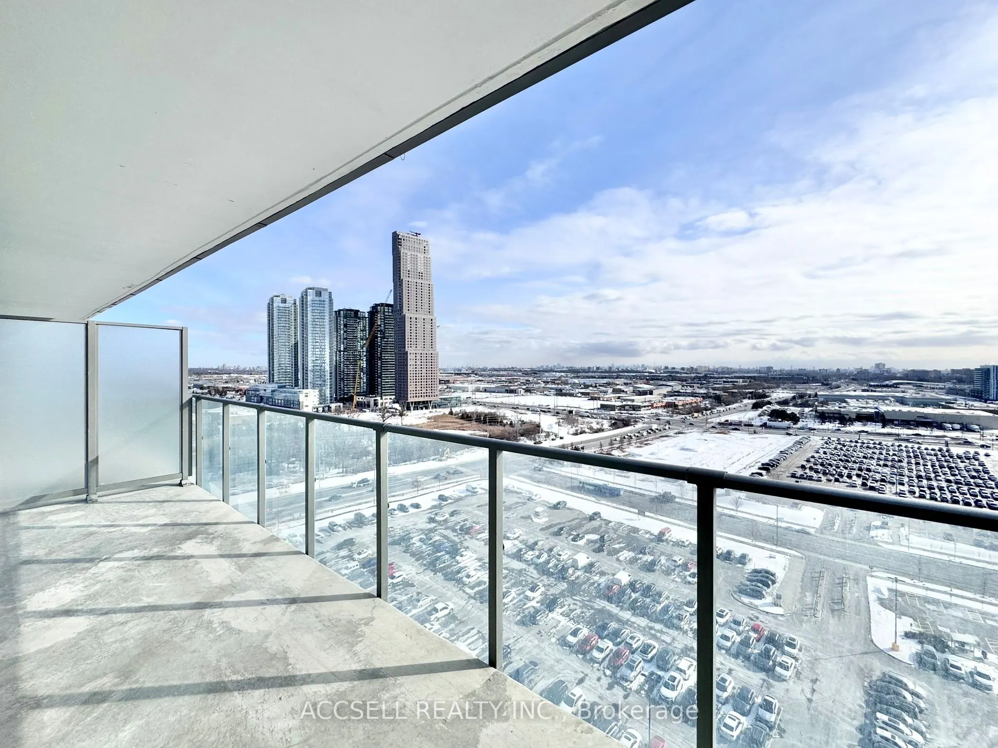 185 Millway Avenue, #W2805