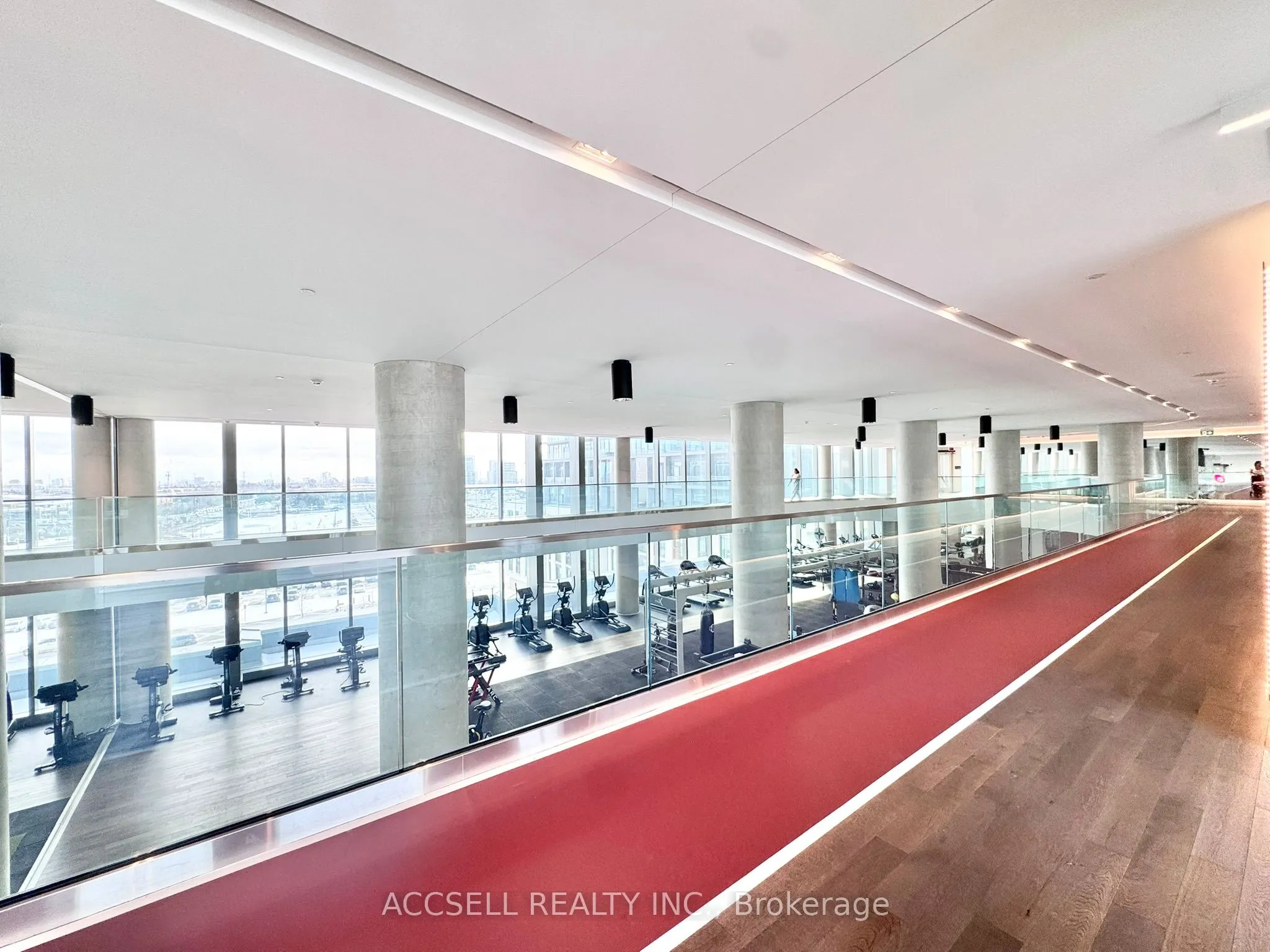 185 Millway Avenue, #W2805