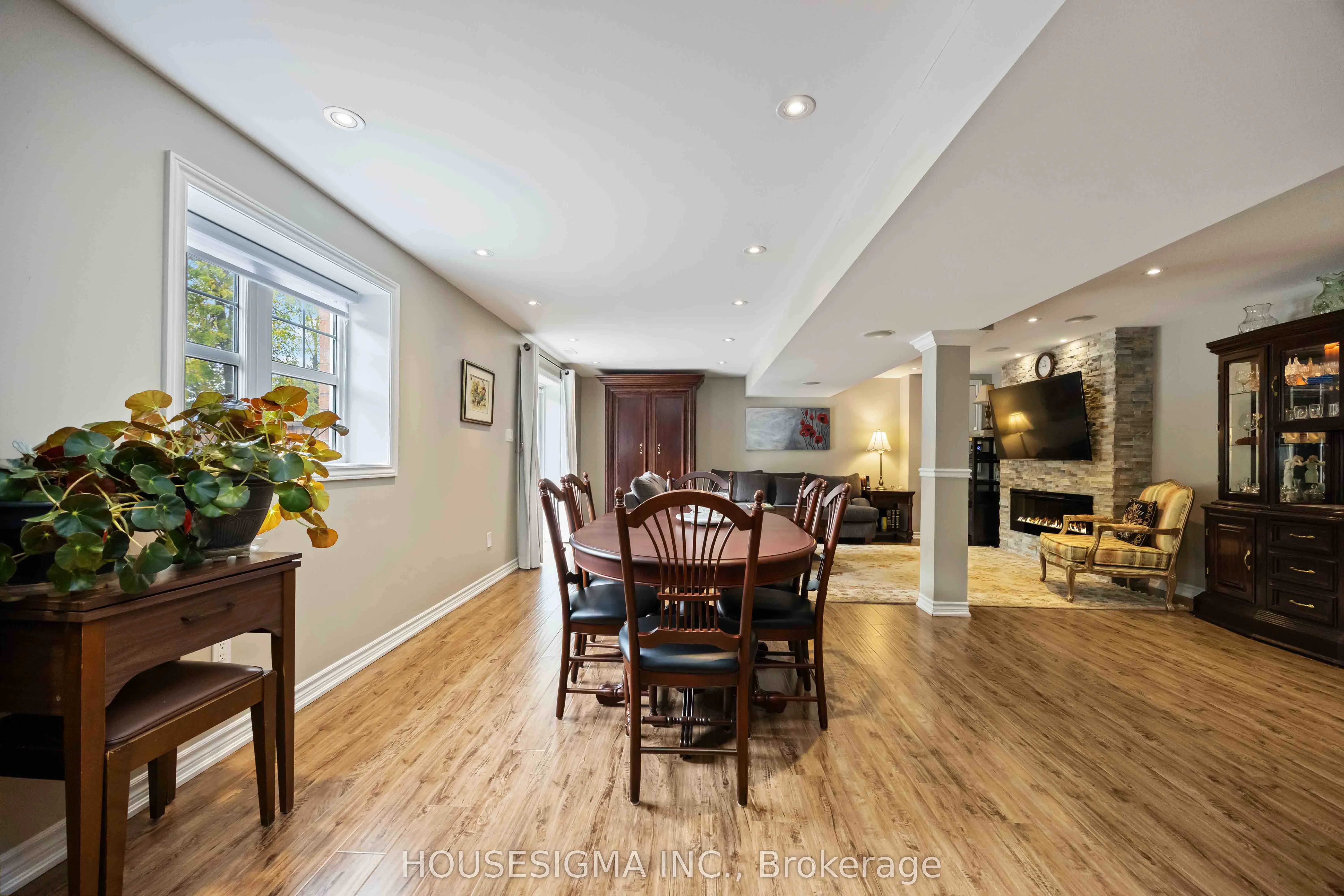 15 Paddison Place