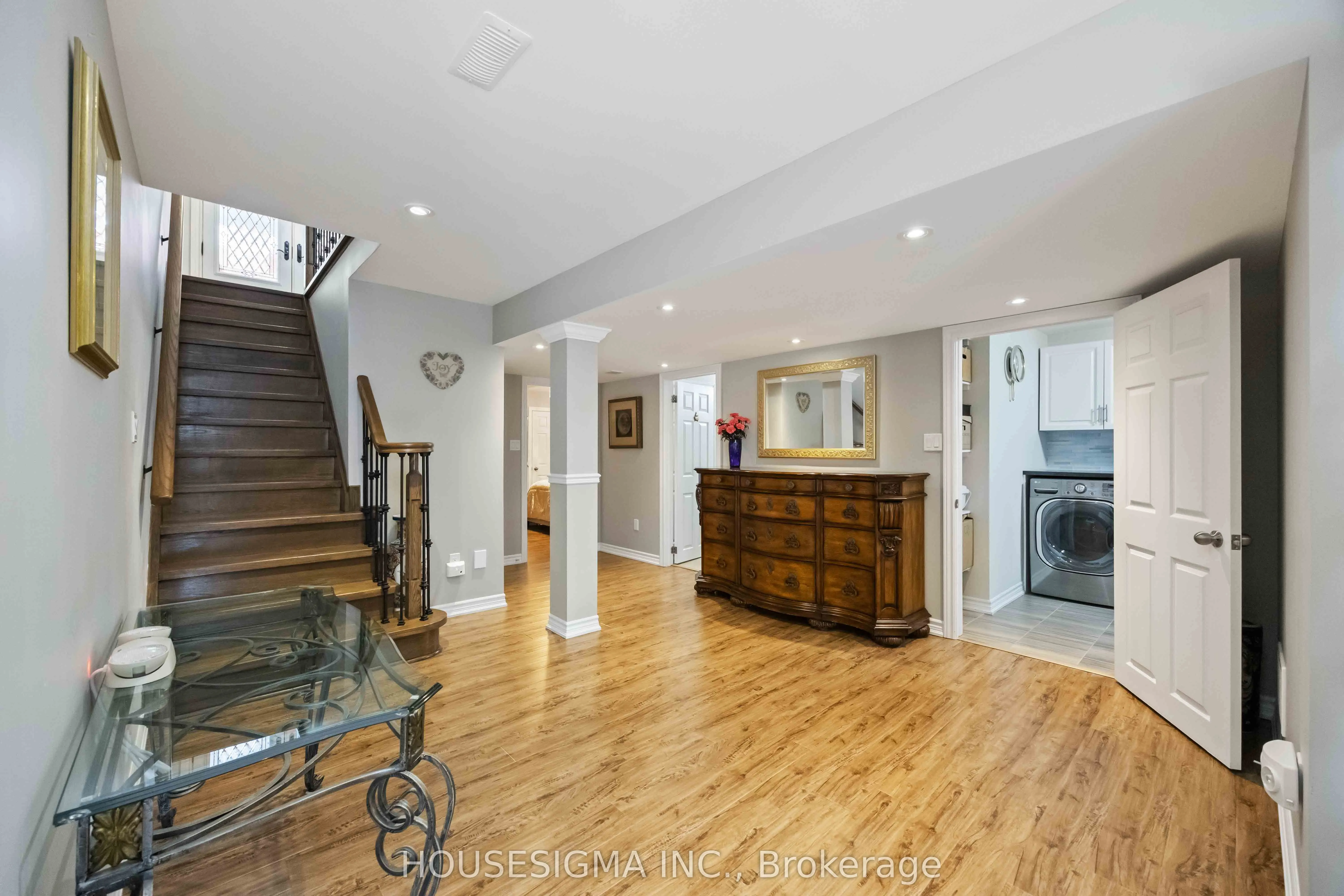 15 Paddison Place