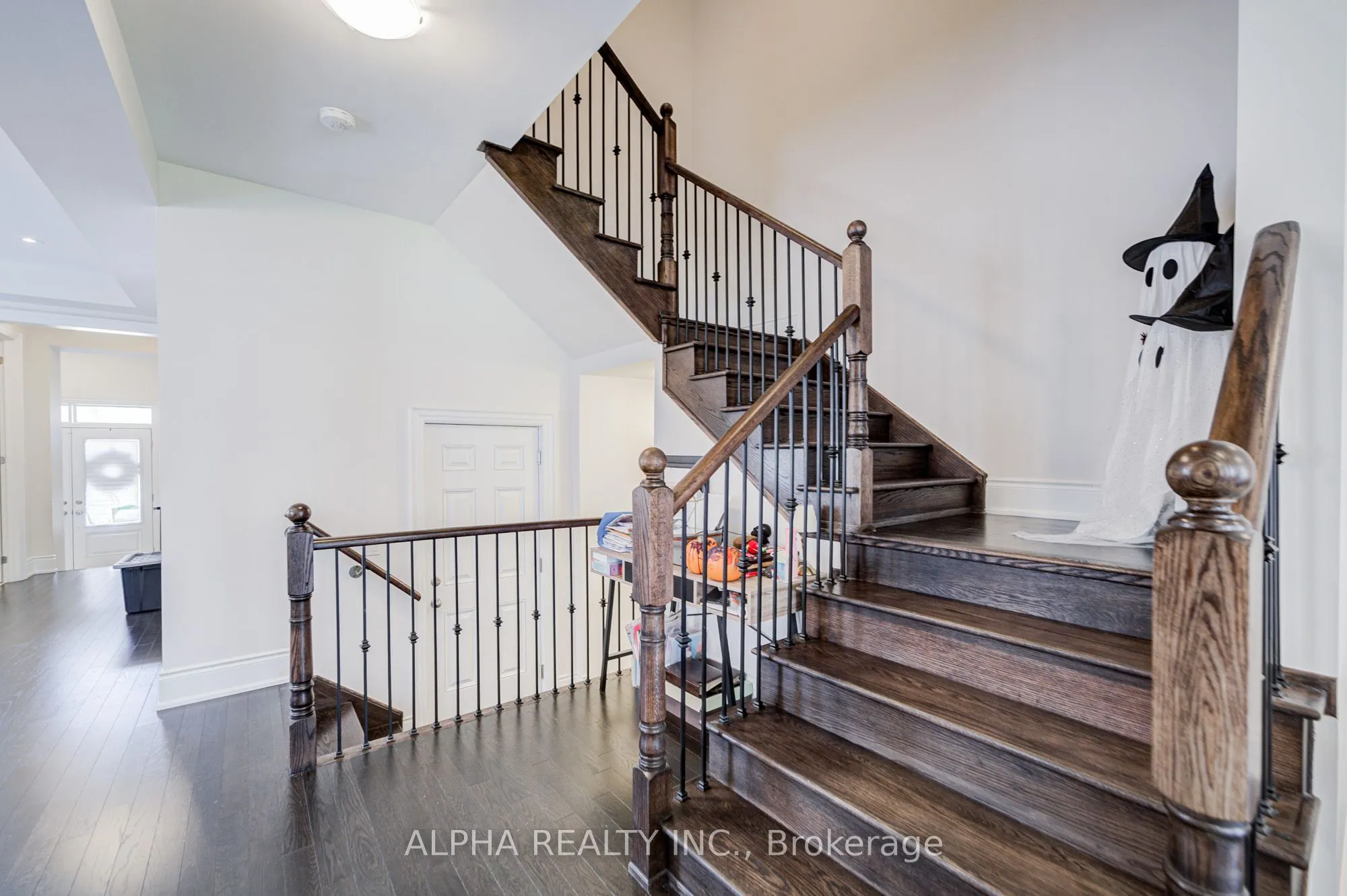 45 Kentledge Avenue