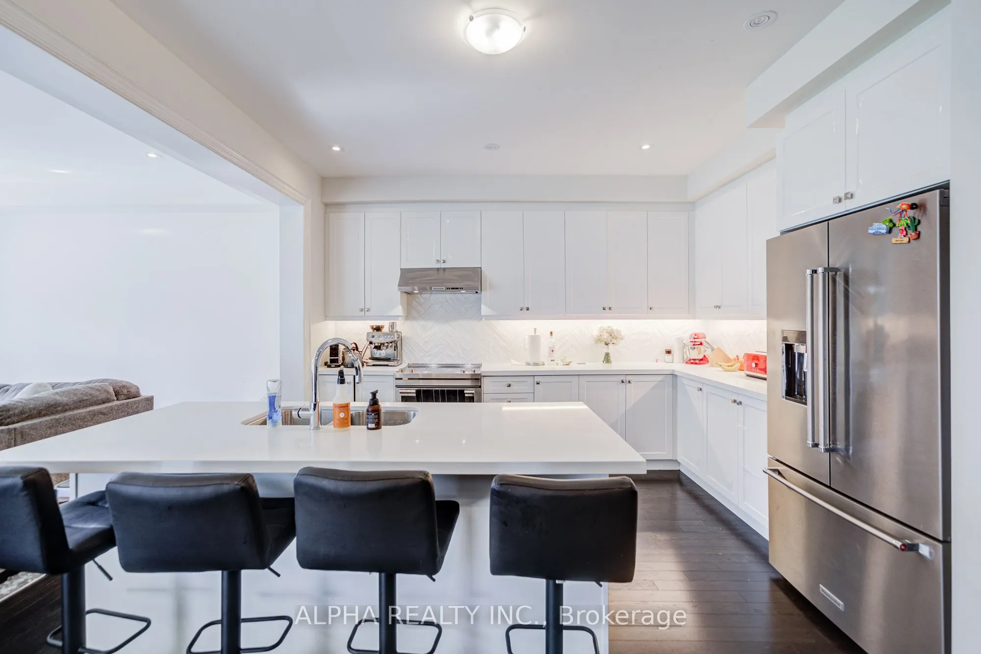 45 Kentledge Avenue