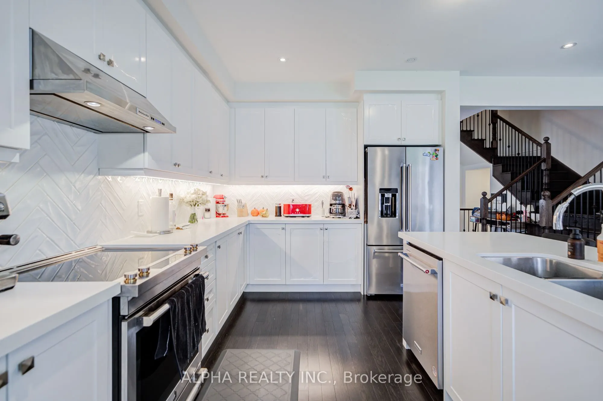 45 Kentledge Avenue
