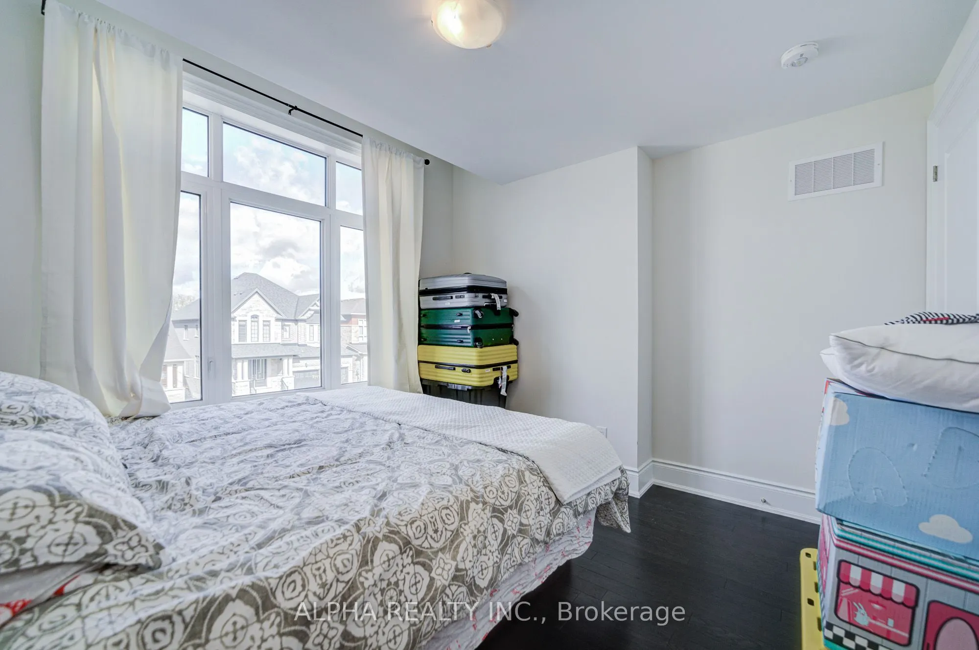 45 Kentledge Avenue