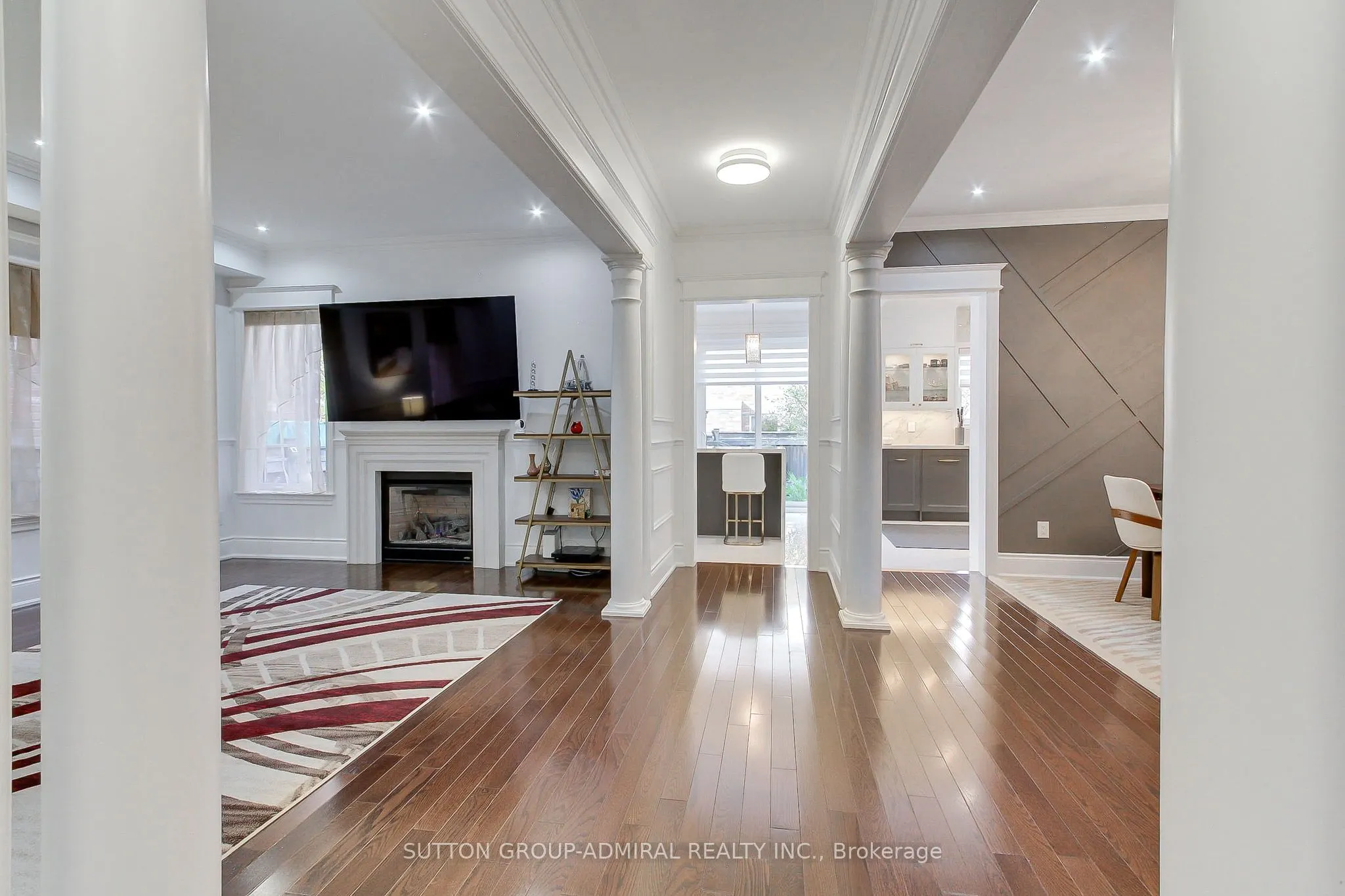 8 Aegis Drive